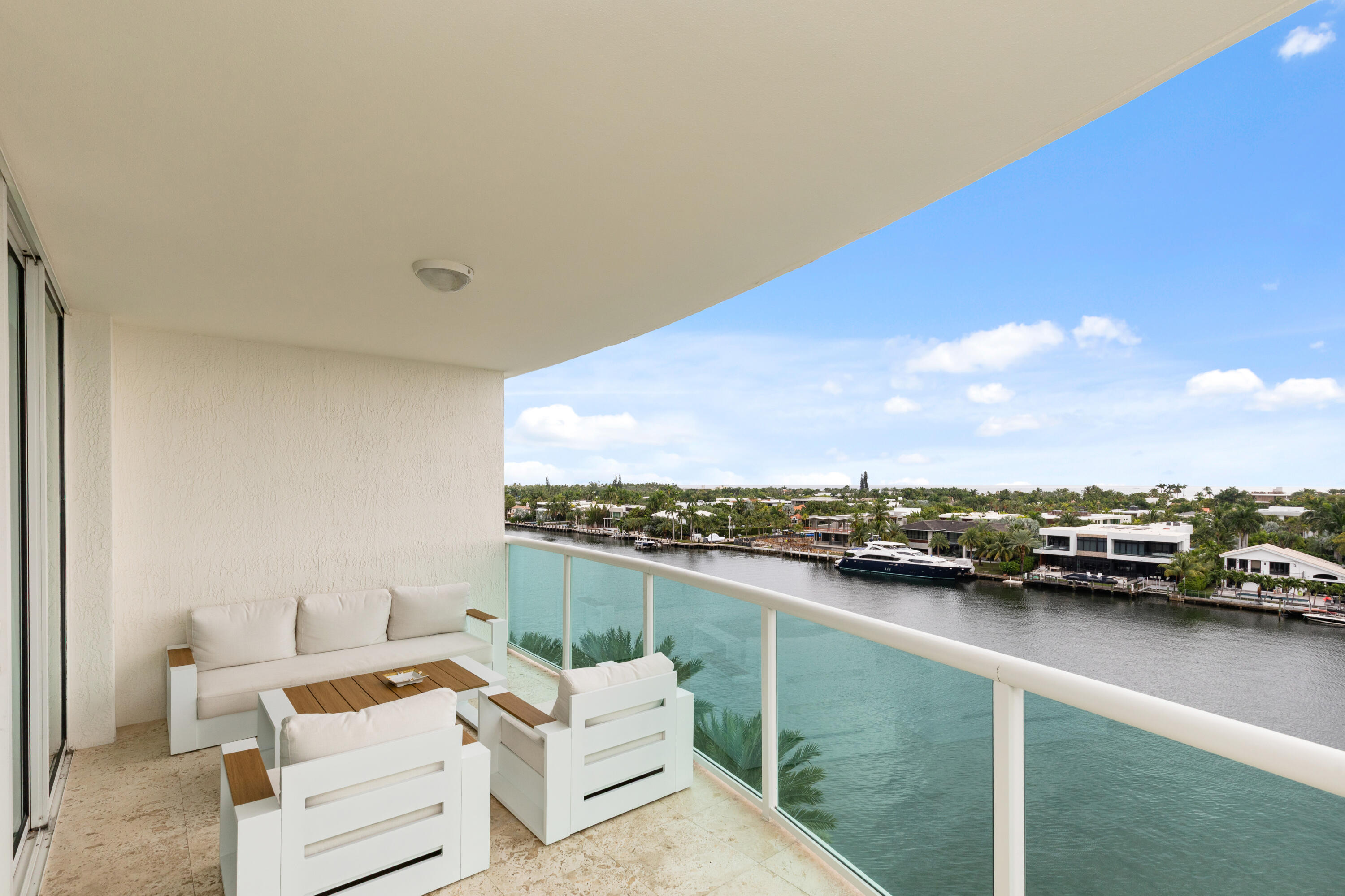 20201 E Country Club #706, Aventura FL 33180