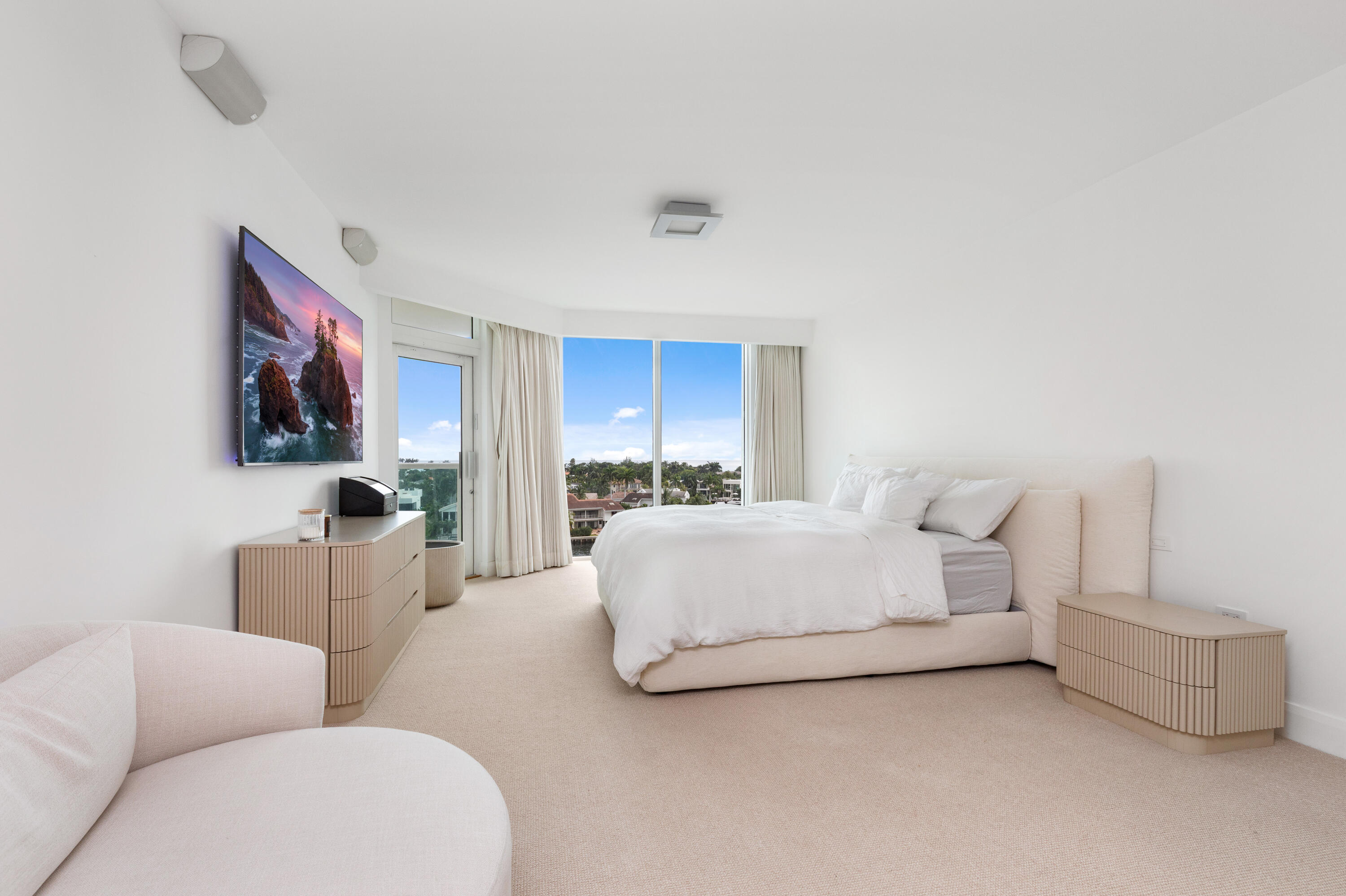 20201 E Country Club #706, Aventura FL 33180