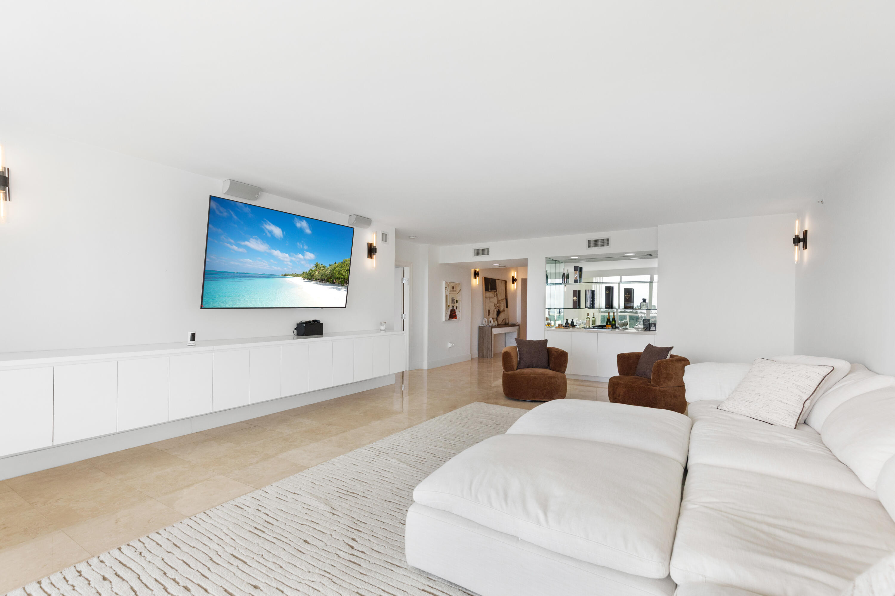 20201 E Country Club #706, Aventura FL 33180