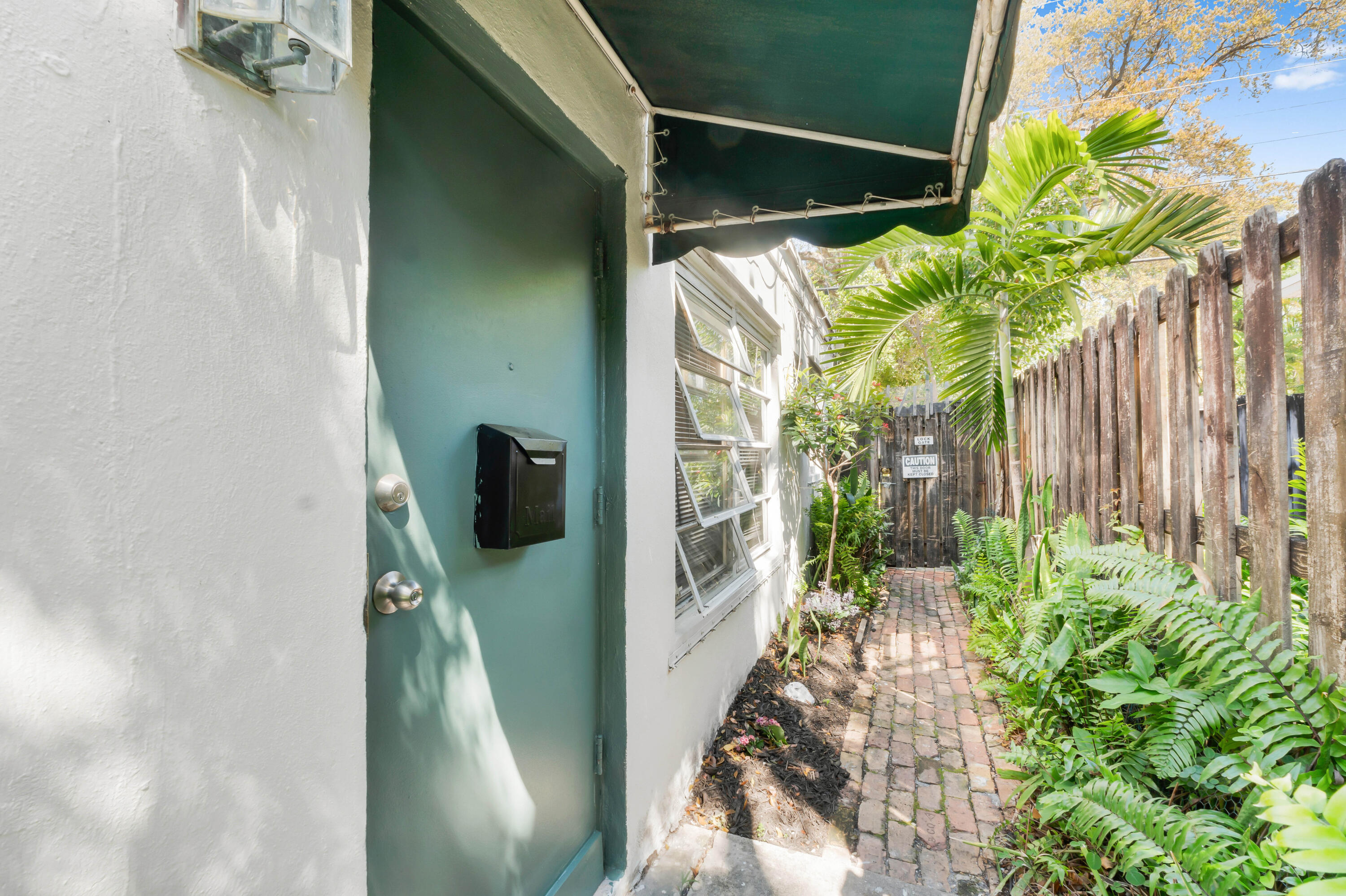 1217 SE 1st, Fort Lauderdale FL 33301