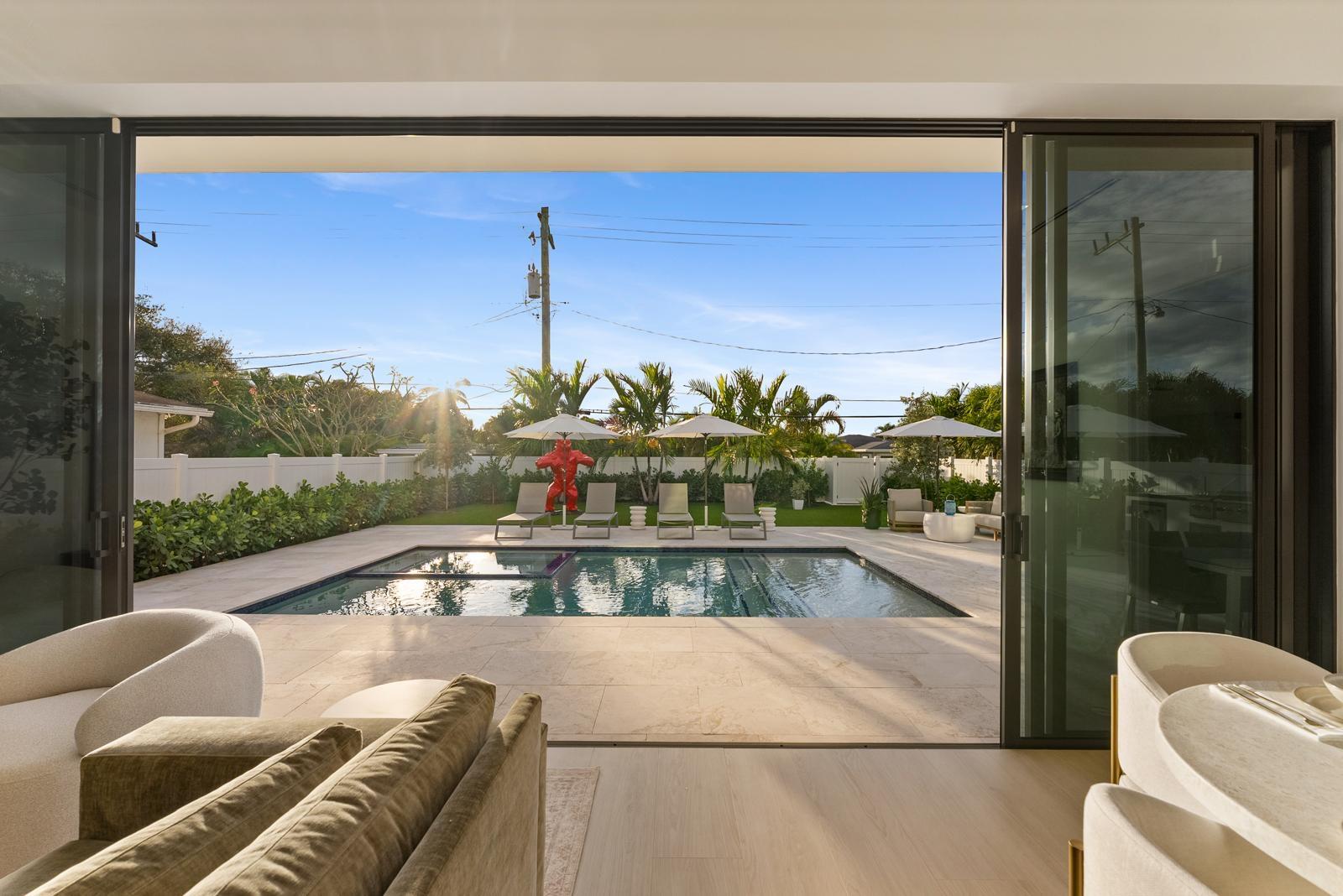 220 S Swinton, Delray Beach FL 33444