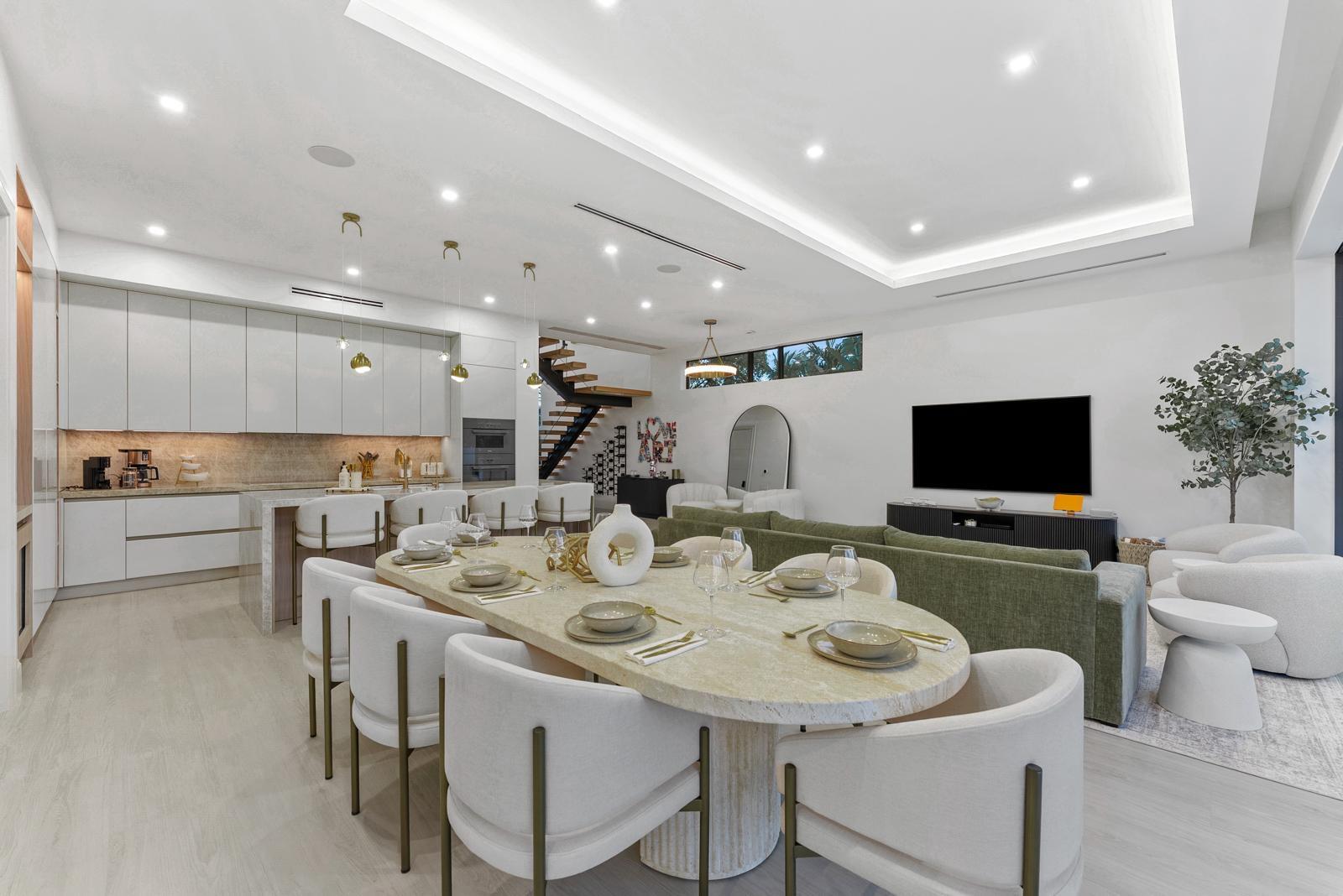 220 S Swinton, Delray Beach FL 33444