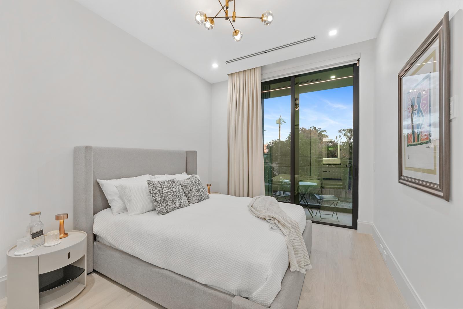 220 S Swinton, Delray Beach FL 33444