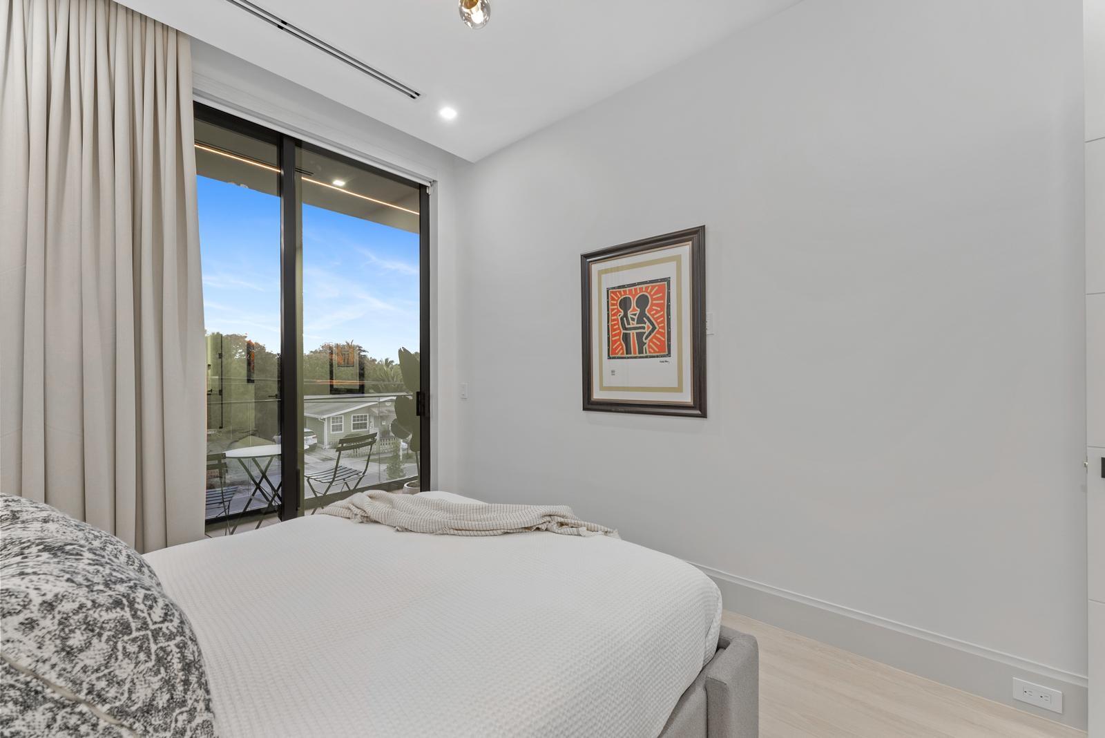 220 S Swinton, Delray Beach FL 33444