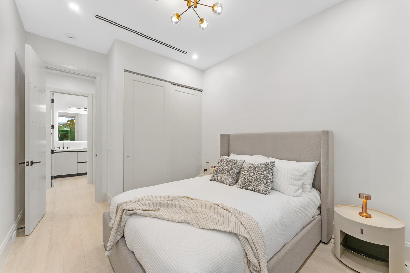 220 S Swinton, Delray Beach FL 33444