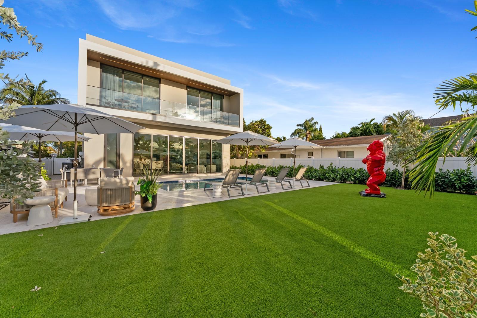 220 S Swinton, Delray Beach FL 33444