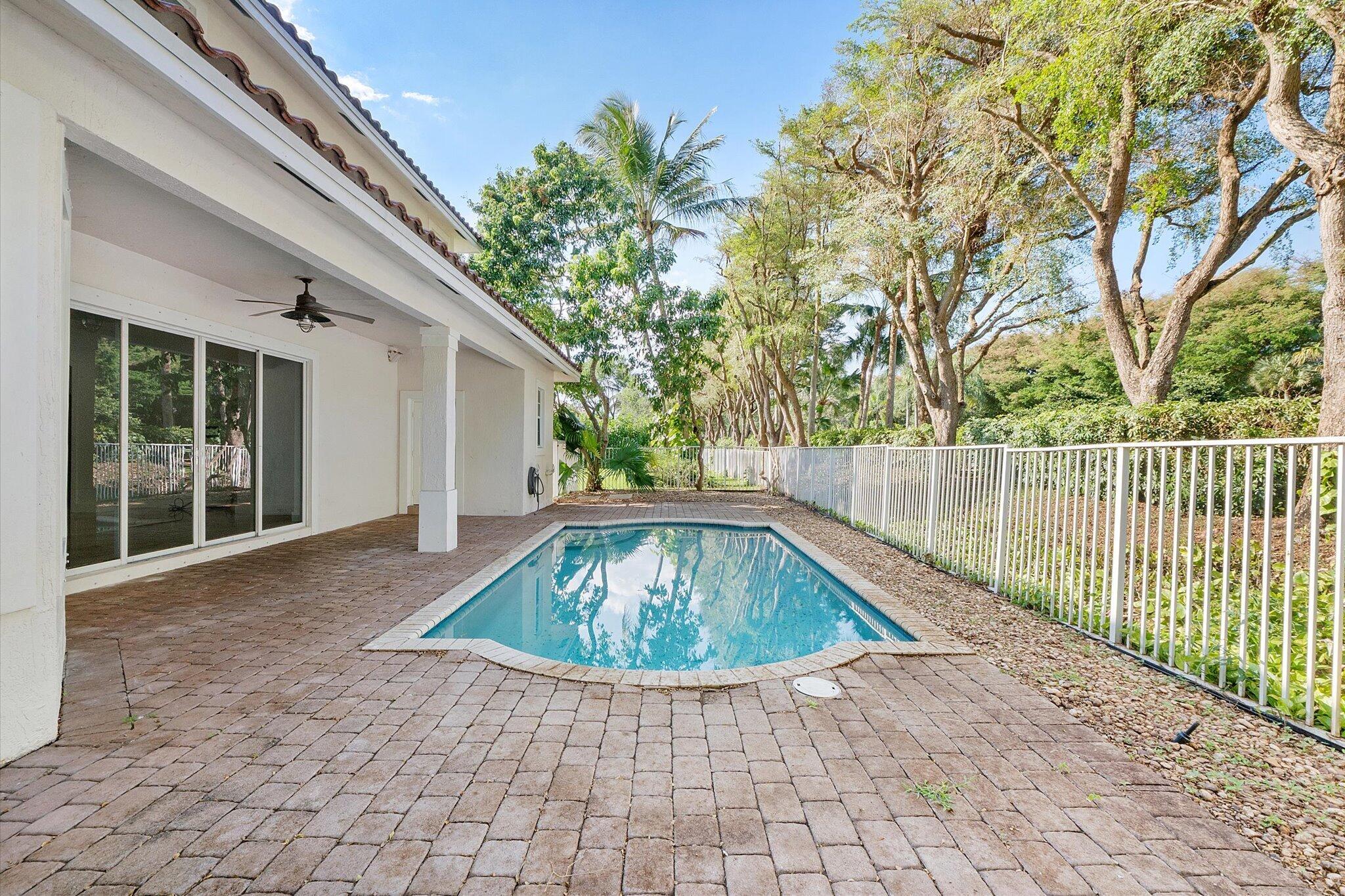 2013 Harbor View, Weston FL 33327