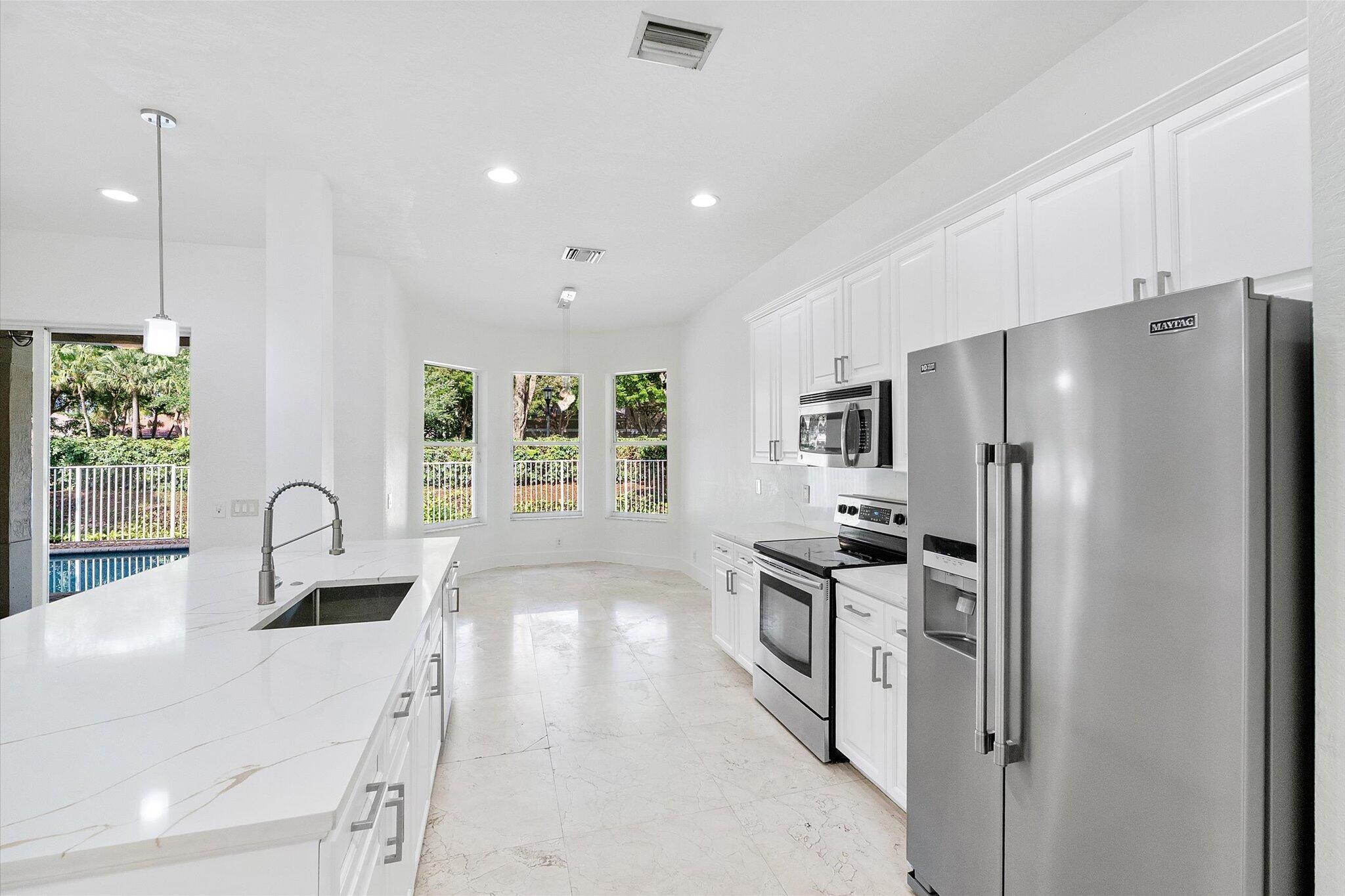 2013 Harbor View, Weston FL 33327