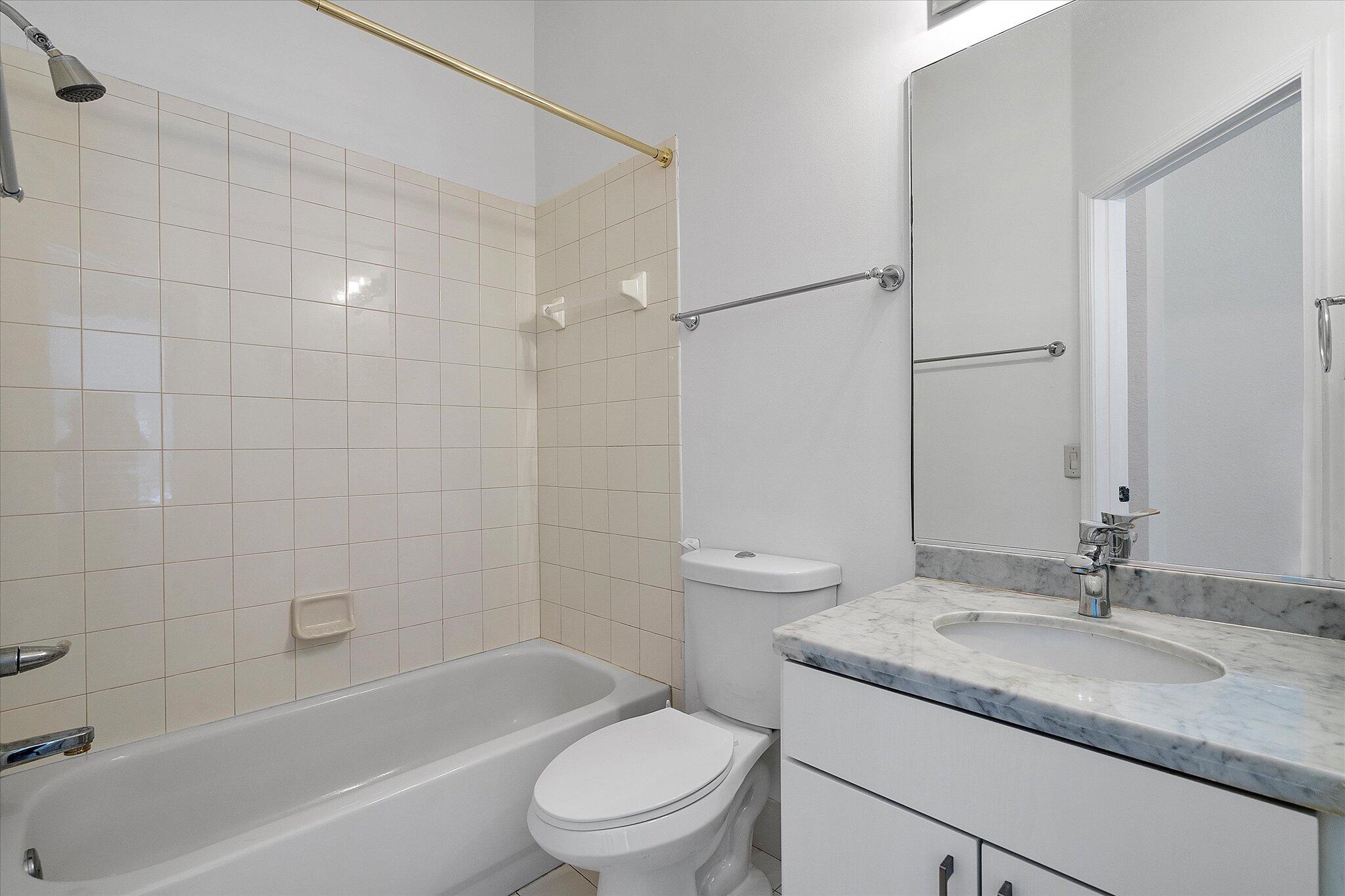 2013 Harbor View, Weston FL 33327