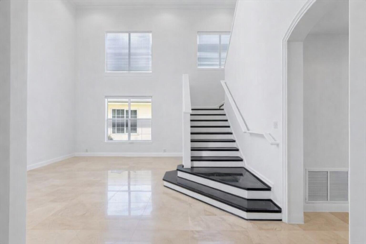 2013 Harbor View, Weston FL 33327