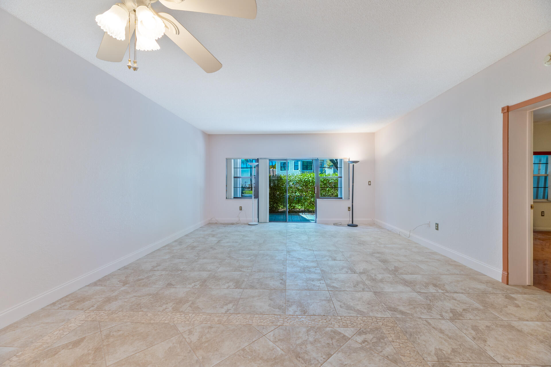 6622 Villa Sonrisa #812, Boca Raton FL 33433