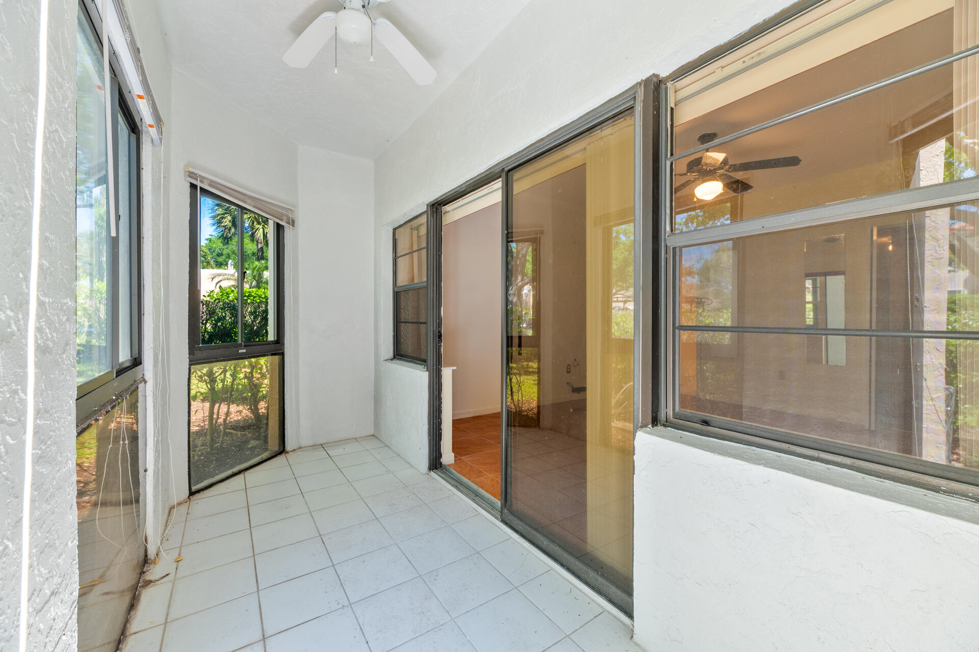 6622 Villa Sonrisa #812, Boca Raton FL 33433