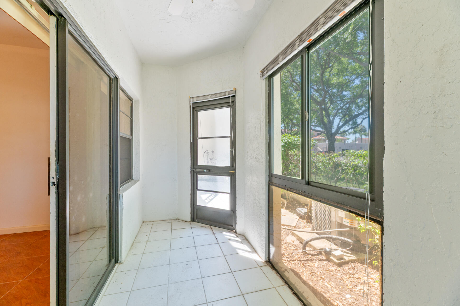 6622 Villa Sonrisa #812, Boca Raton FL 33433