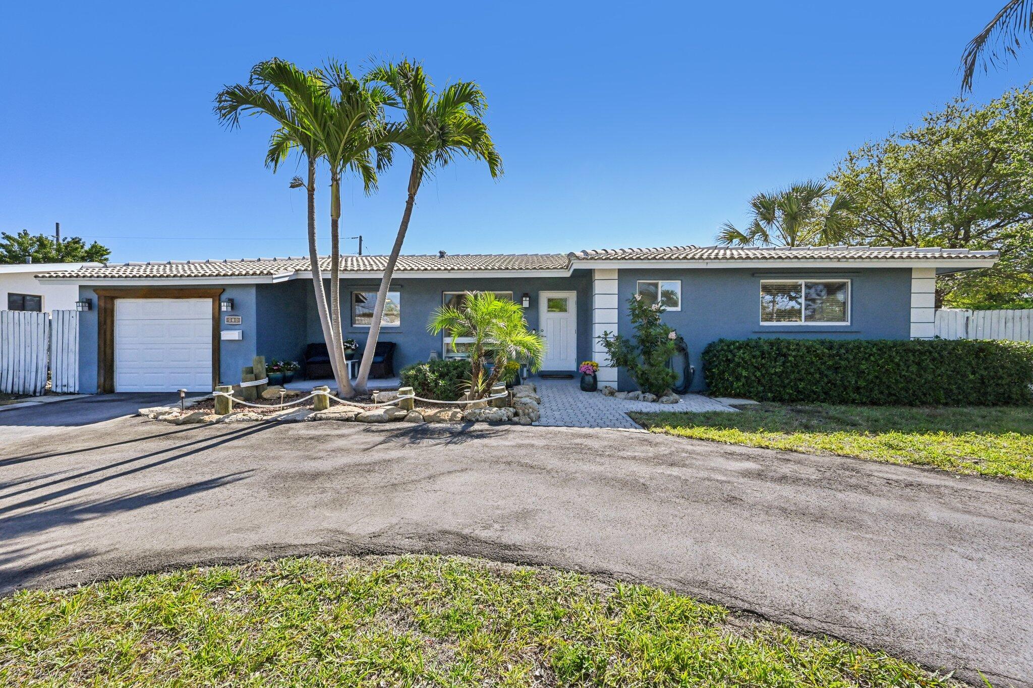 818 SE 9th, Deerfield Beach FL 33441