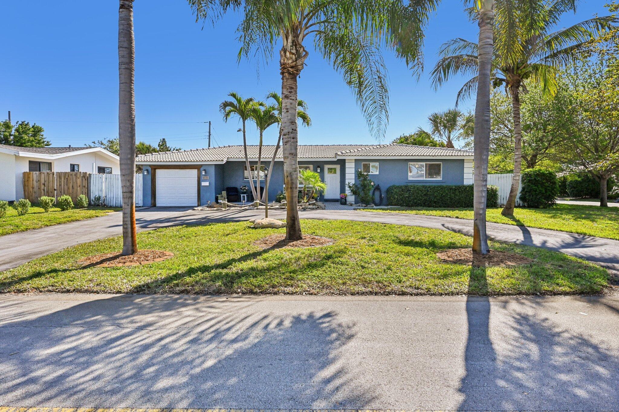 818 SE 9th, Deerfield Beach FL 33441