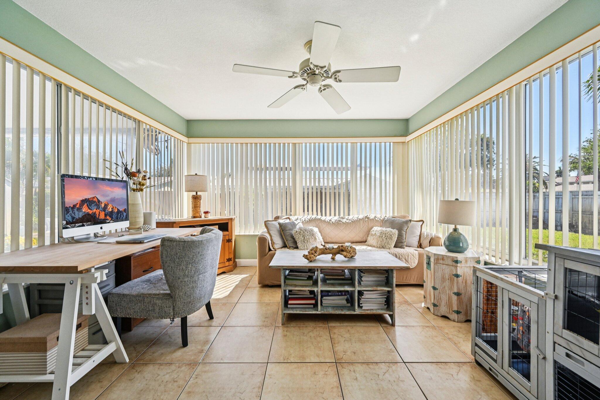 818 SE 9th, Deerfield Beach FL 33441