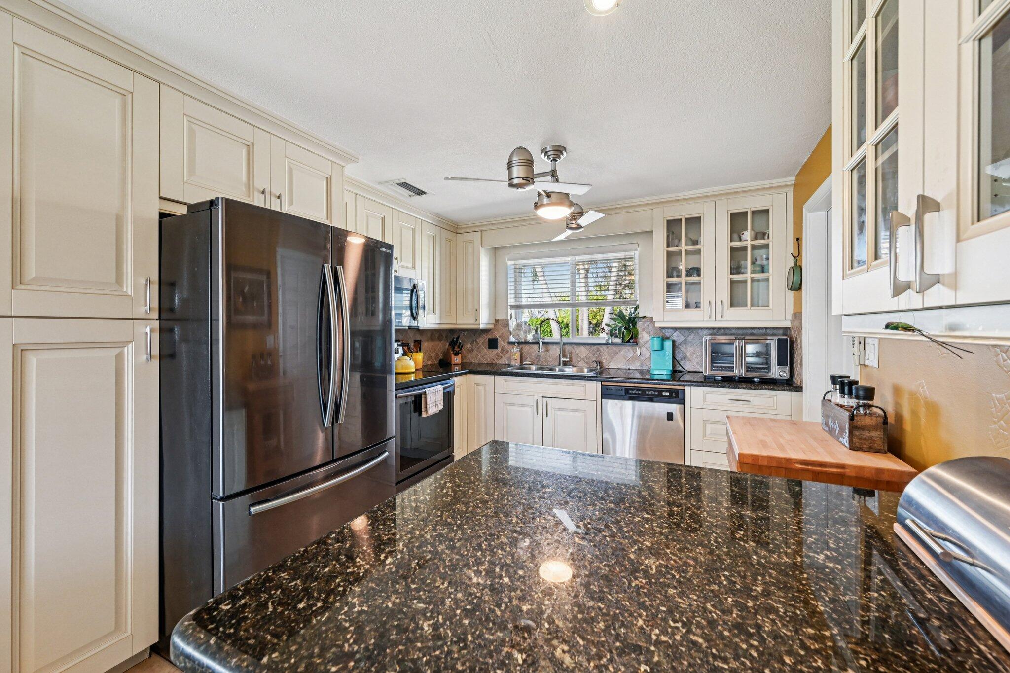 818 SE 9th, Deerfield Beach FL 33441