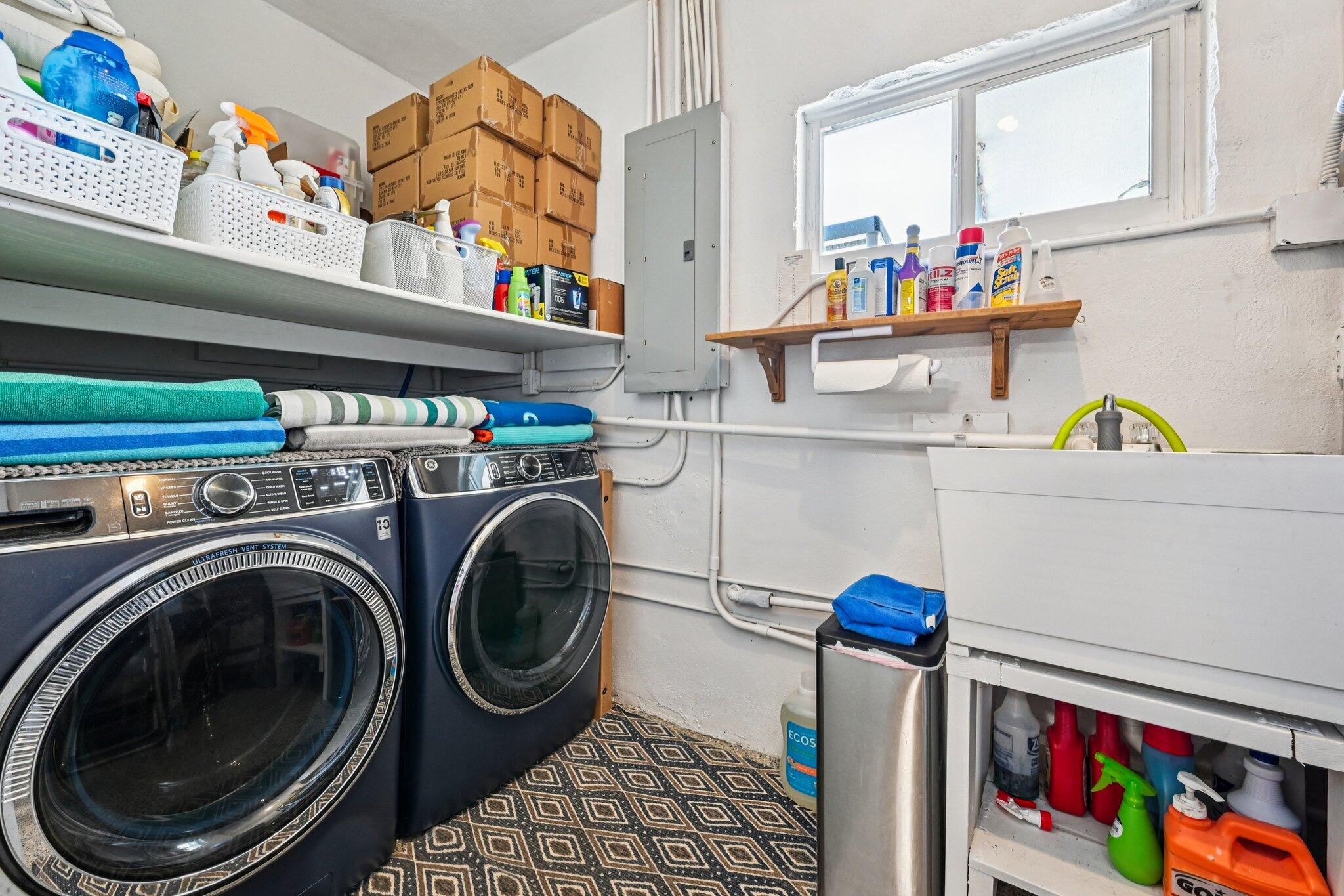 818 SE 9th, Deerfield Beach FL 33441