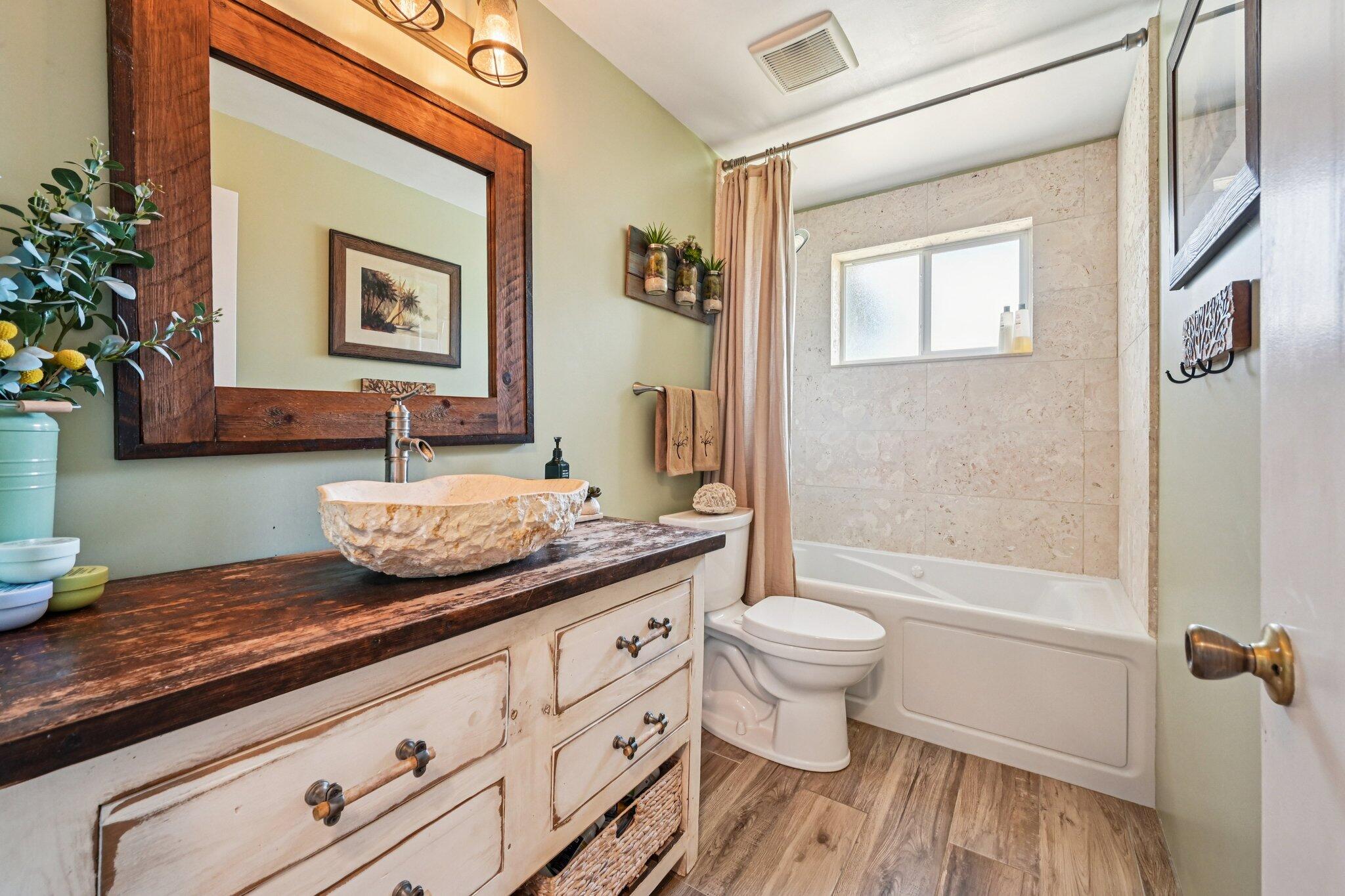 818 SE 9th, Deerfield Beach FL 33441