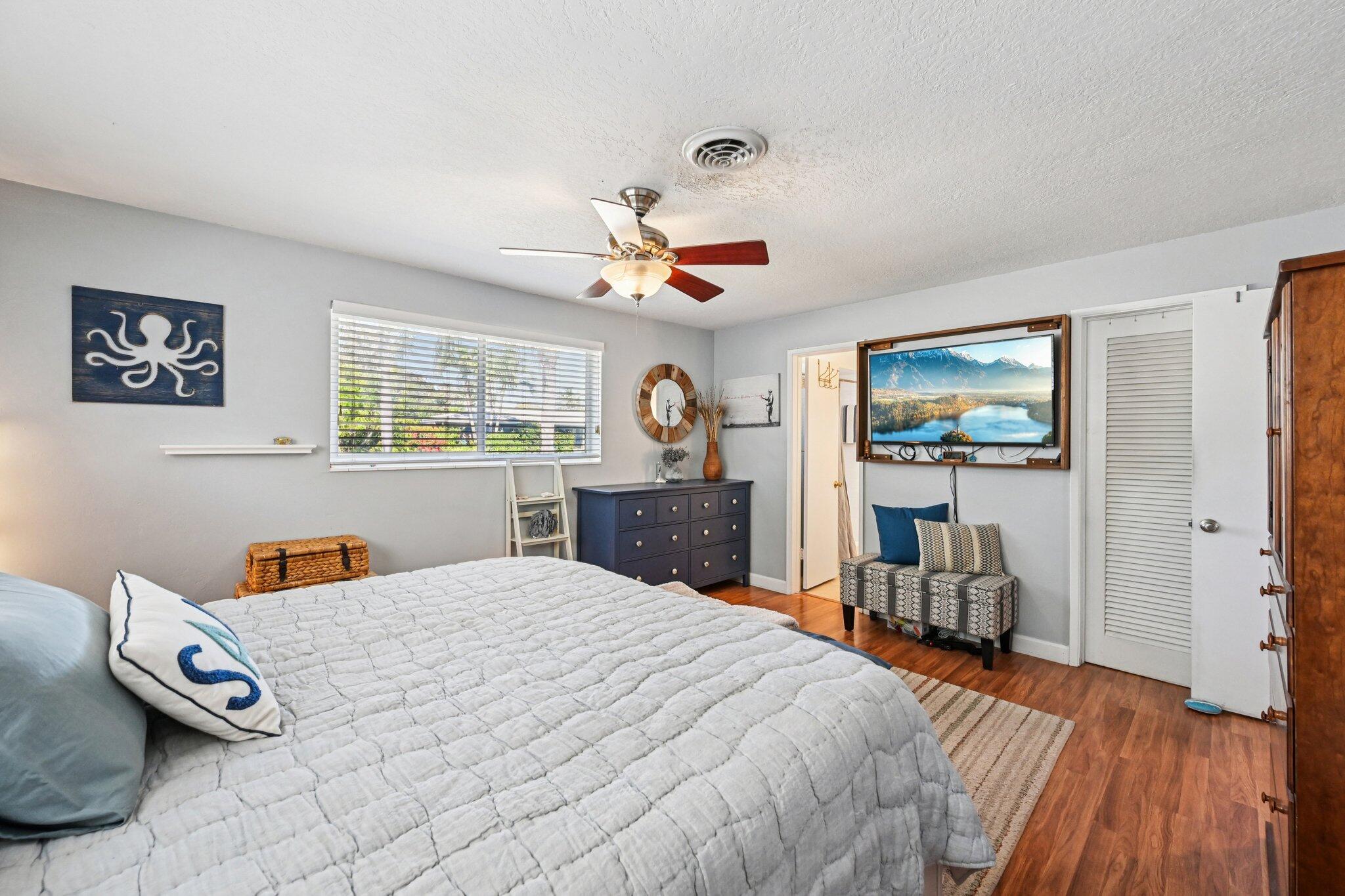 818 SE 9th, Deerfield Beach FL 33441