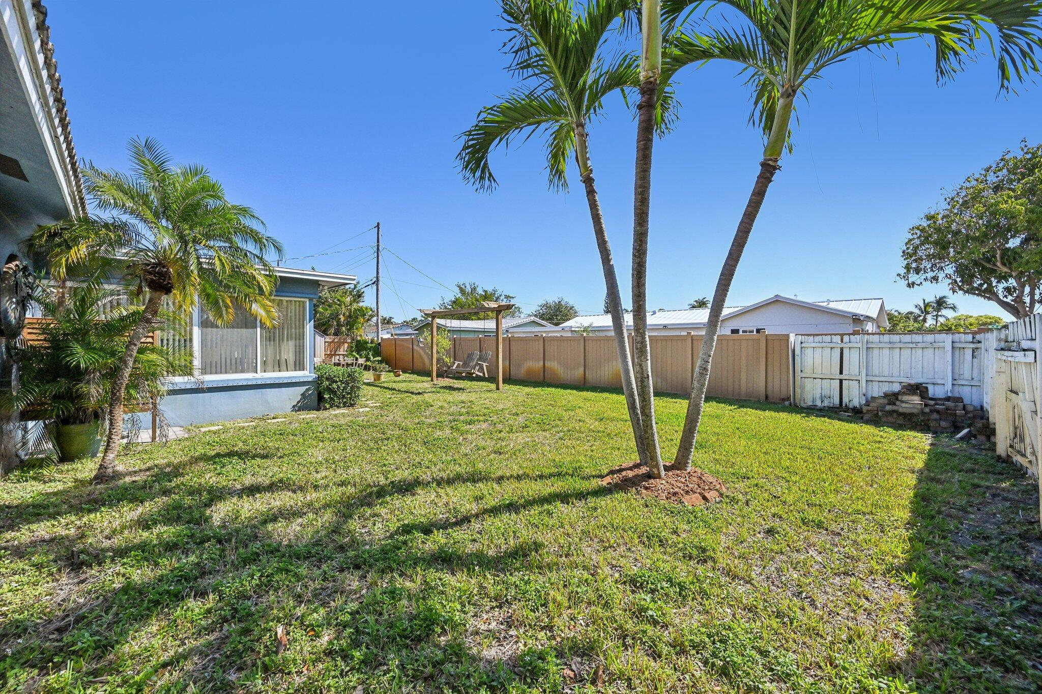 818 SE 9th, Deerfield Beach FL 33441