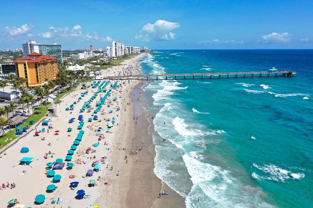 818 SE 9th, Deerfield Beach FL 33441