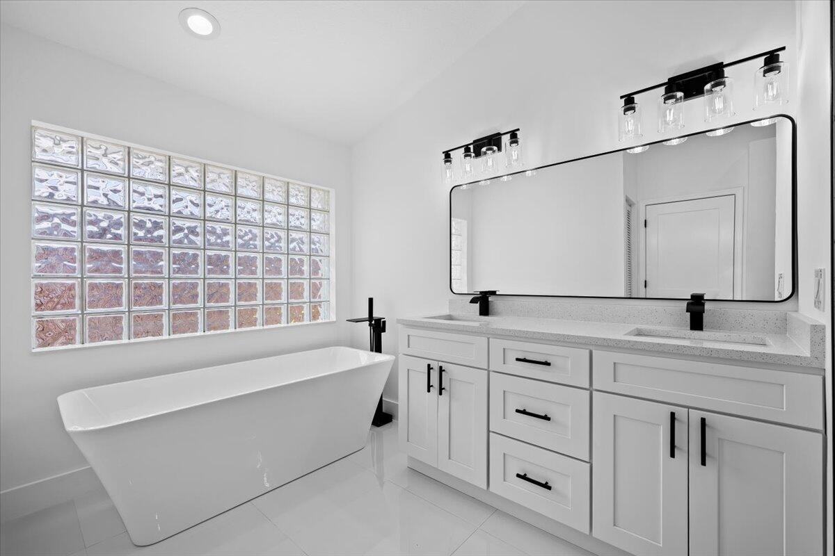 6334 Foster, Jupiter FL 33458