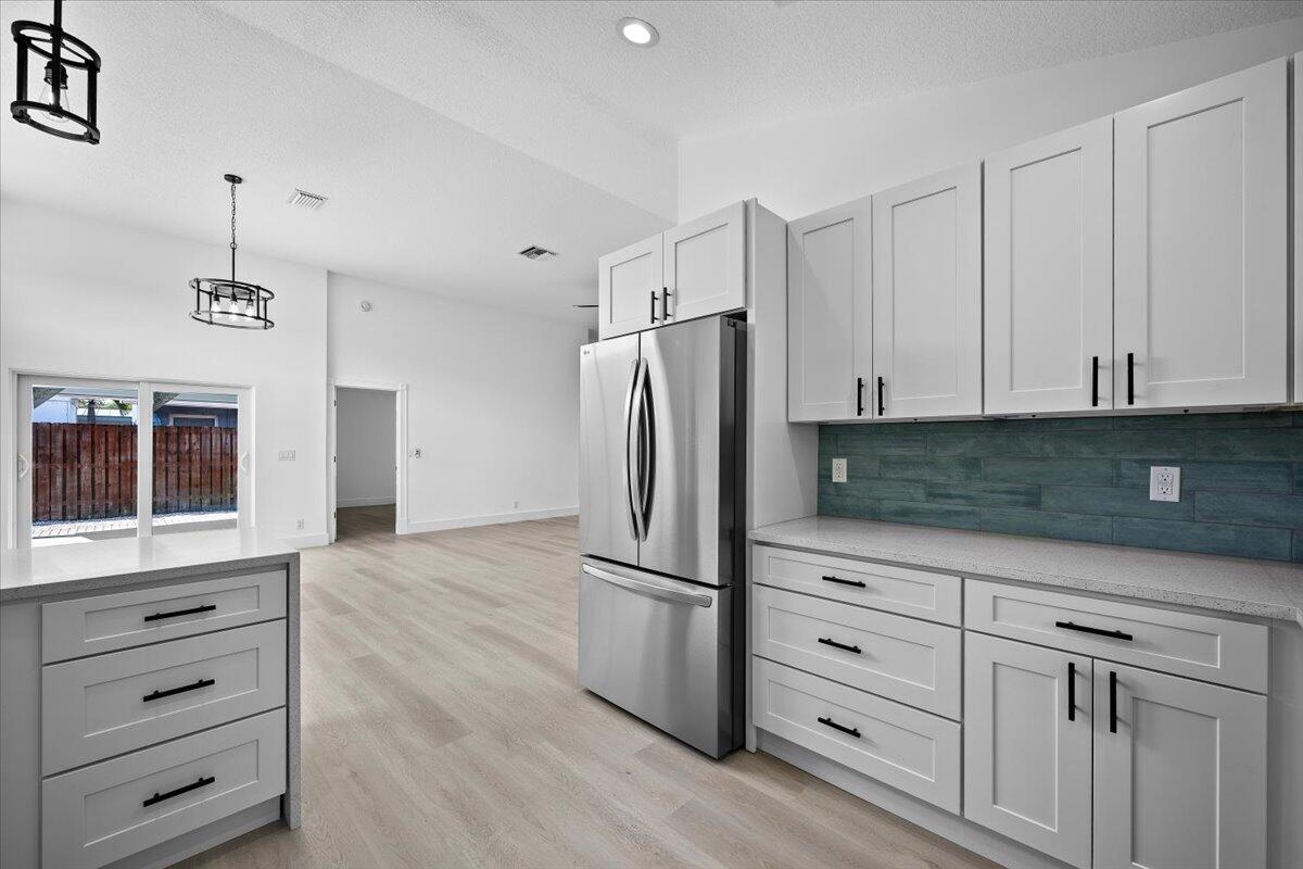 6334 Foster, Jupiter FL 33458