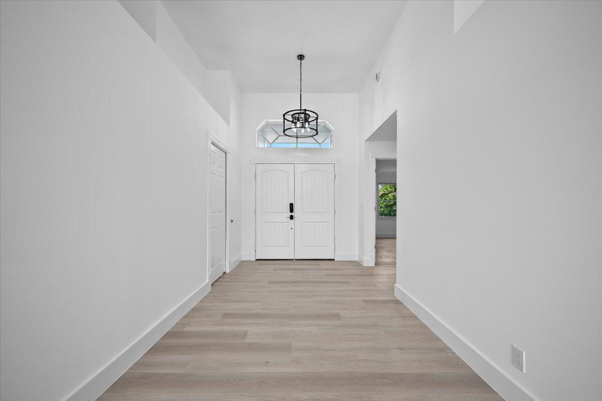 6334 Foster, Jupiter FL 33458