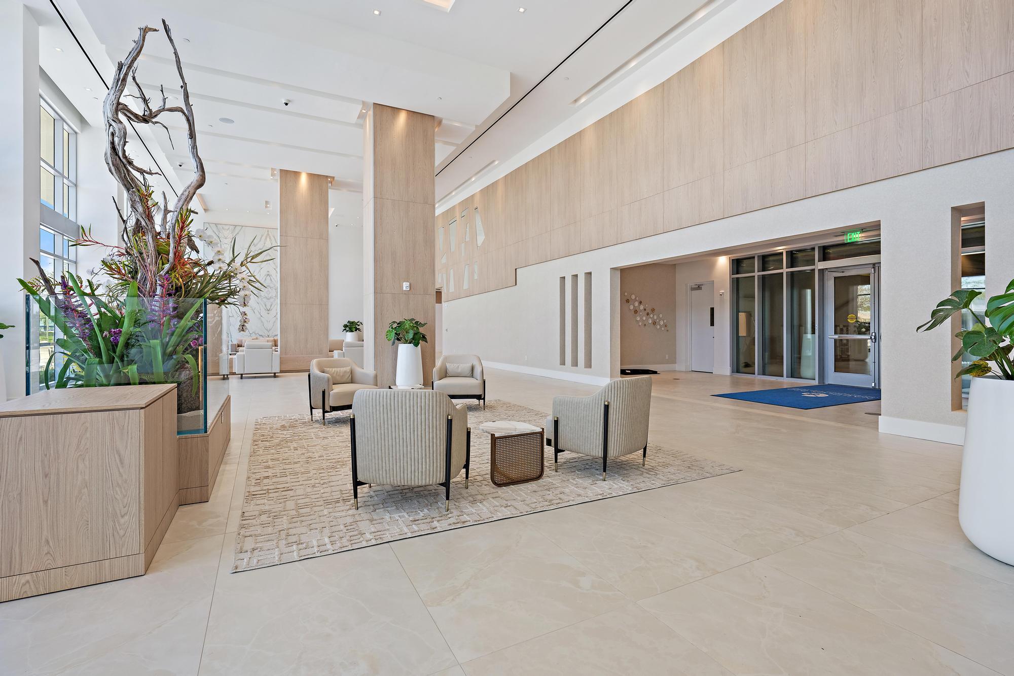 220 Lake Shore #2212, Lake Park FL 33403