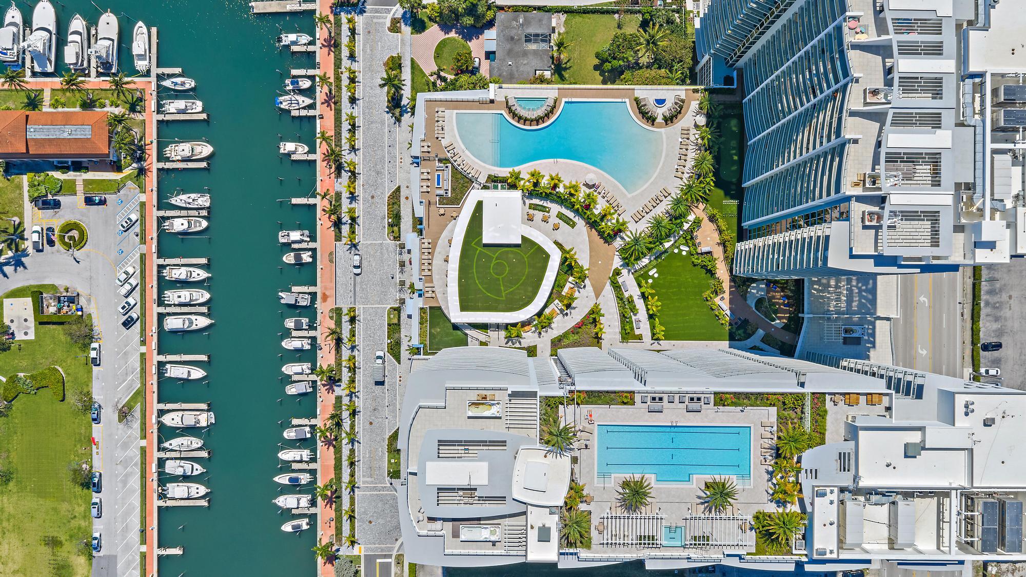 220 Lake Shore #2212, Lake Park FL 33403
