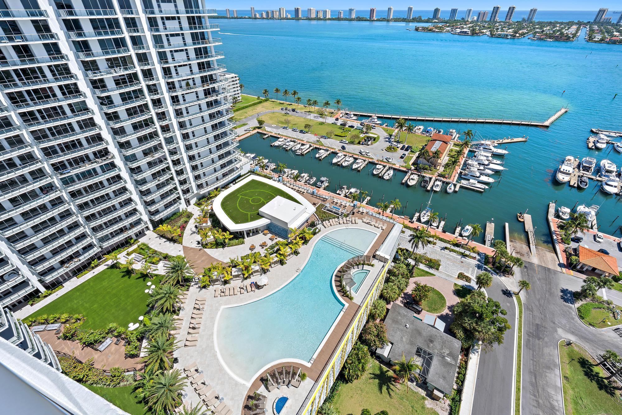 220 Lake Shore #2212, Lake Park FL 33403
