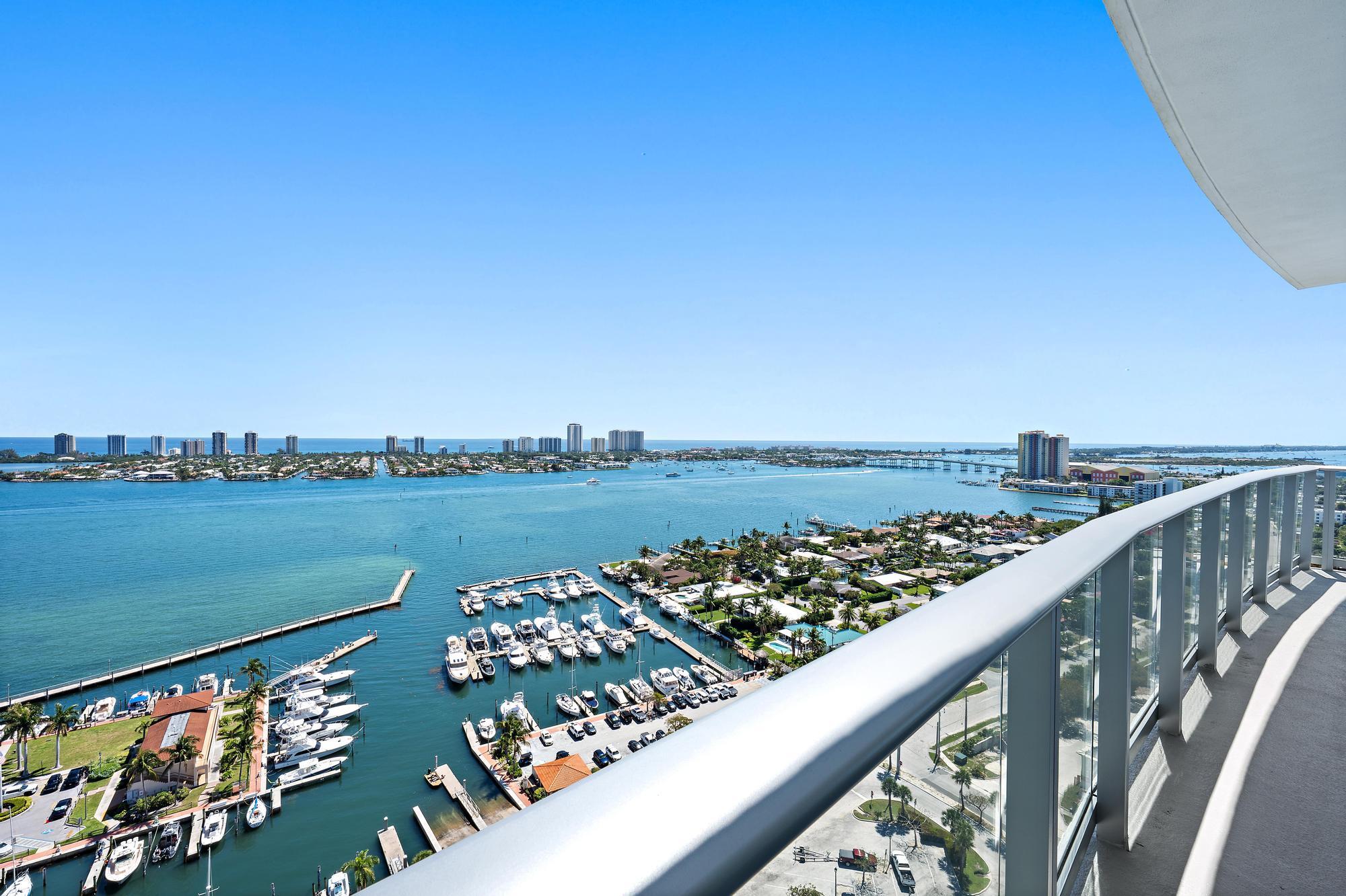 220 Lake Shore #2212, Lake Park FL 33403