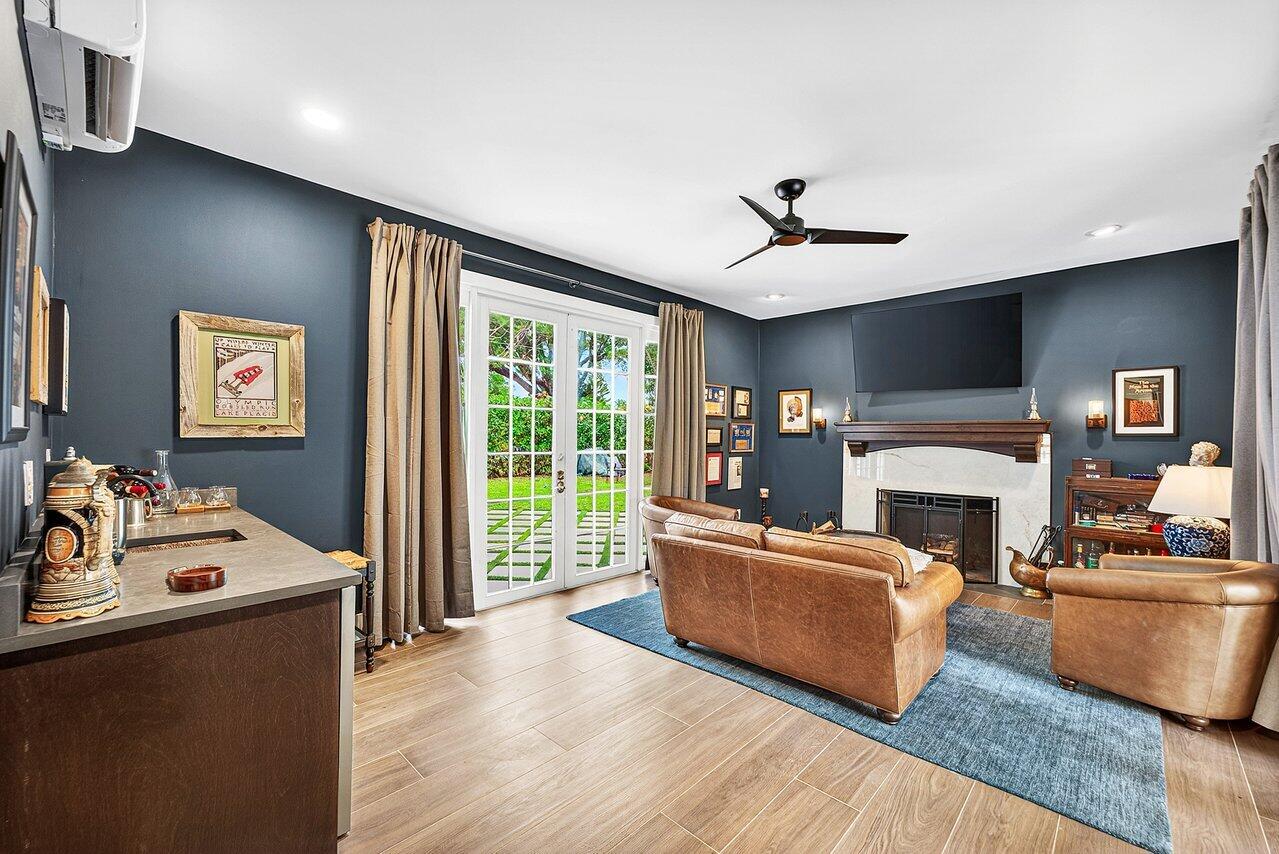 321 SW 1st, Boynton Beach FL 33435