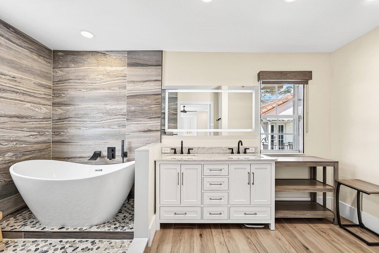 321 SW 1st, Boynton Beach FL 33435