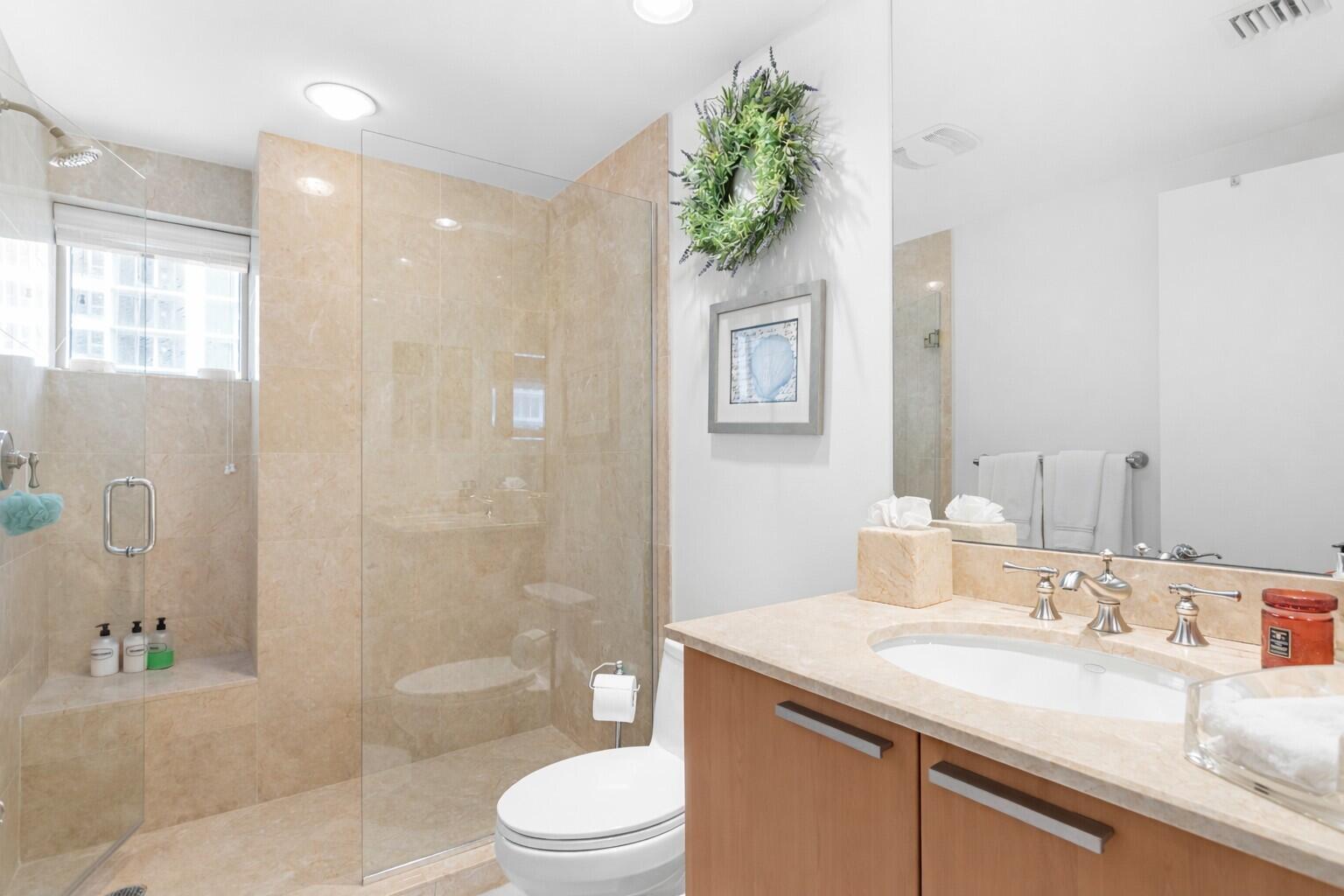 3535 S Ocean #402, Hollywood FL 33019