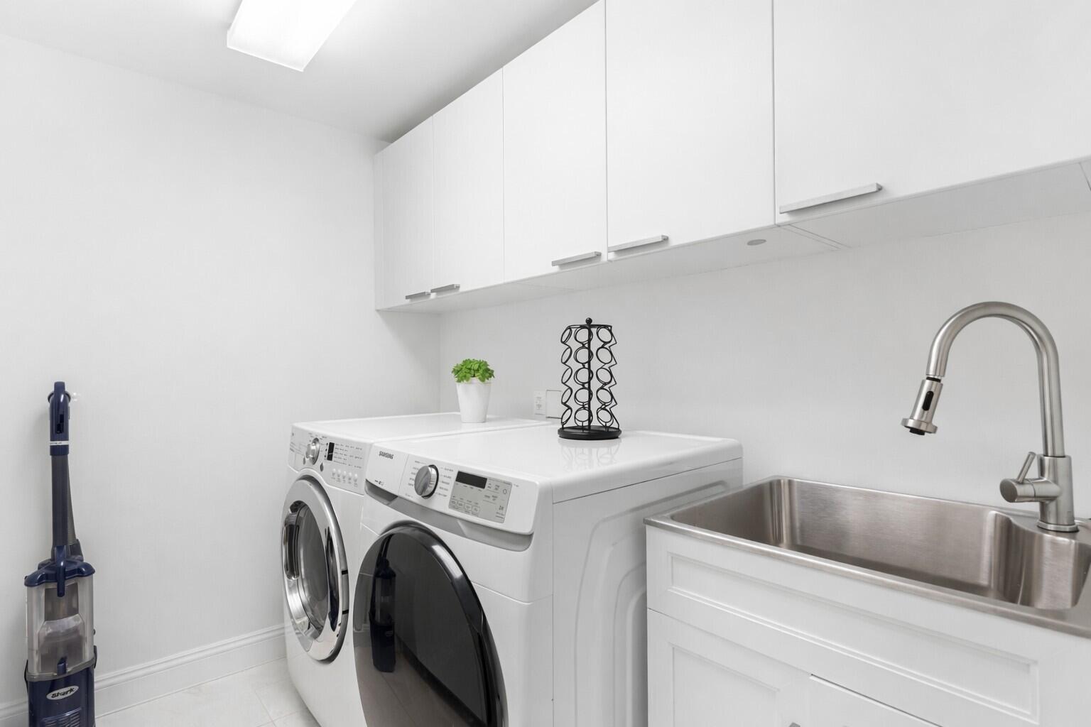 3535 S Ocean #402, Hollywood FL 33019