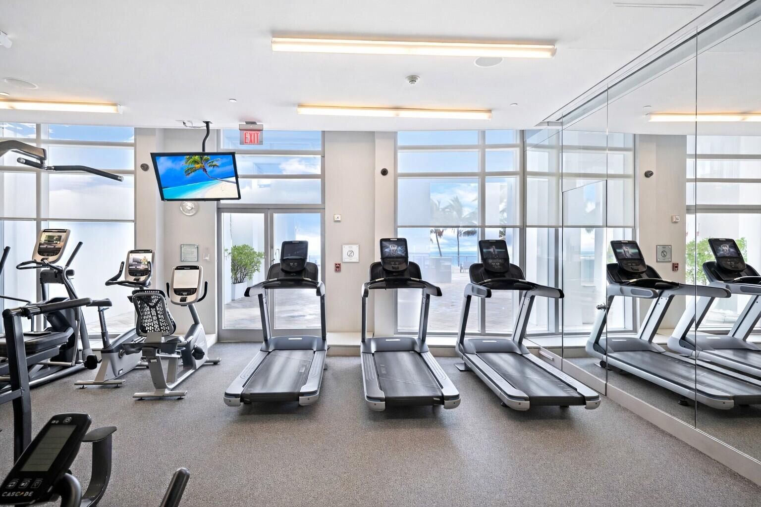 3535 S Ocean #402, Hollywood FL 33019