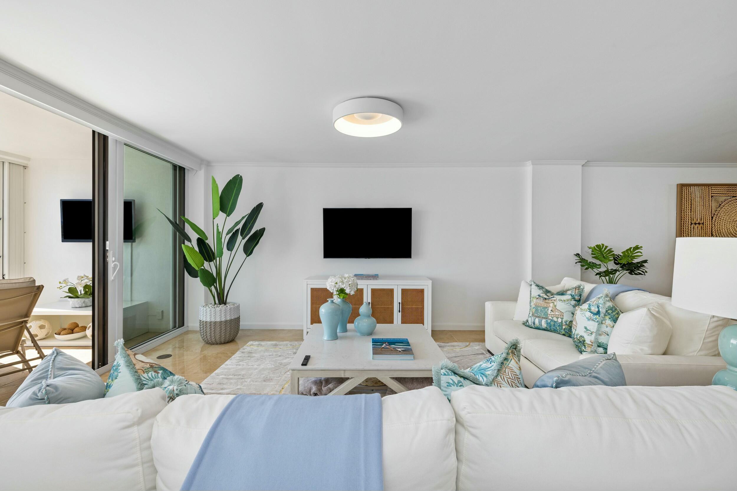 400 N Flagler #2004, West Palm Beach FL 33401