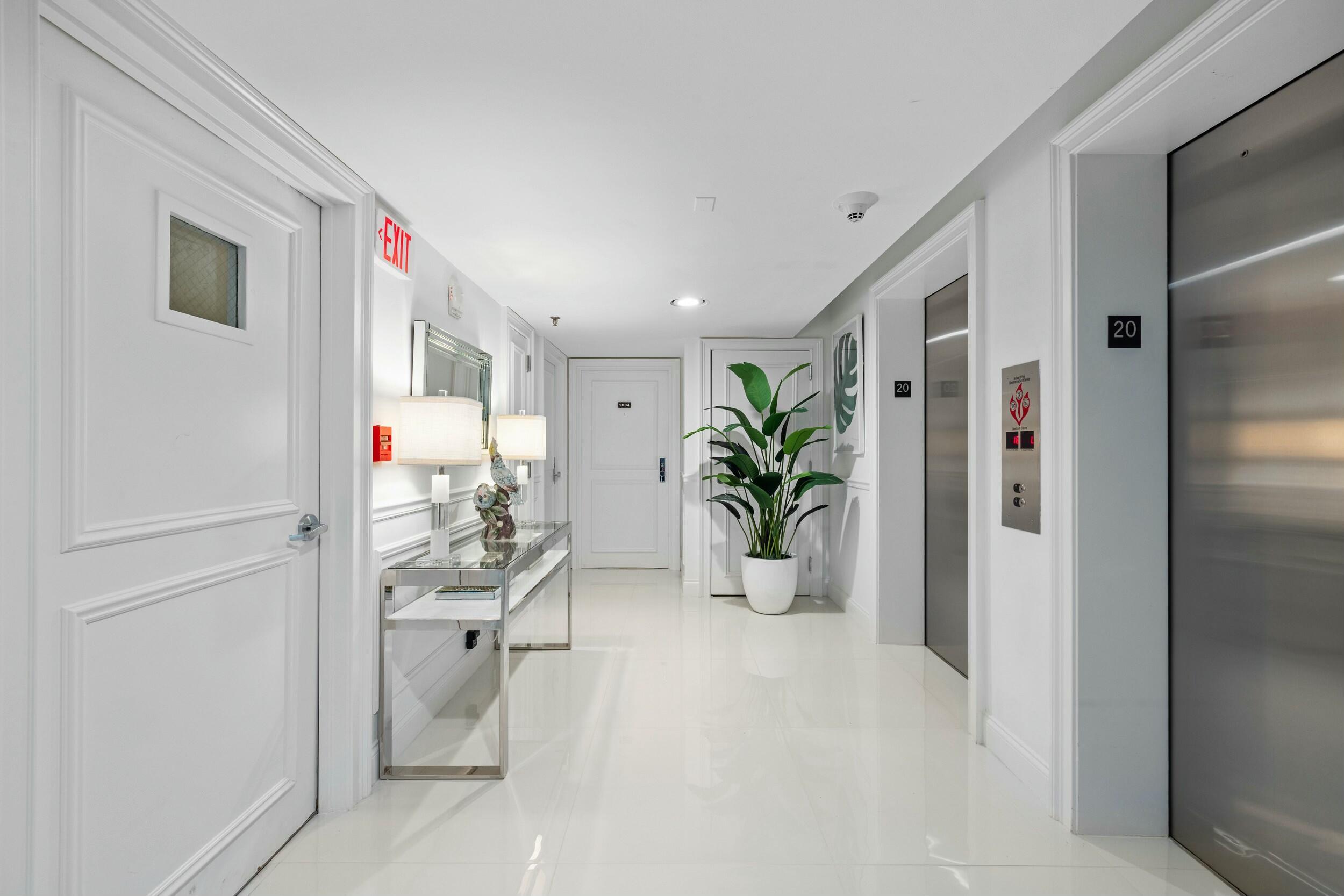 400 N Flagler #2004, West Palm Beach FL 33401