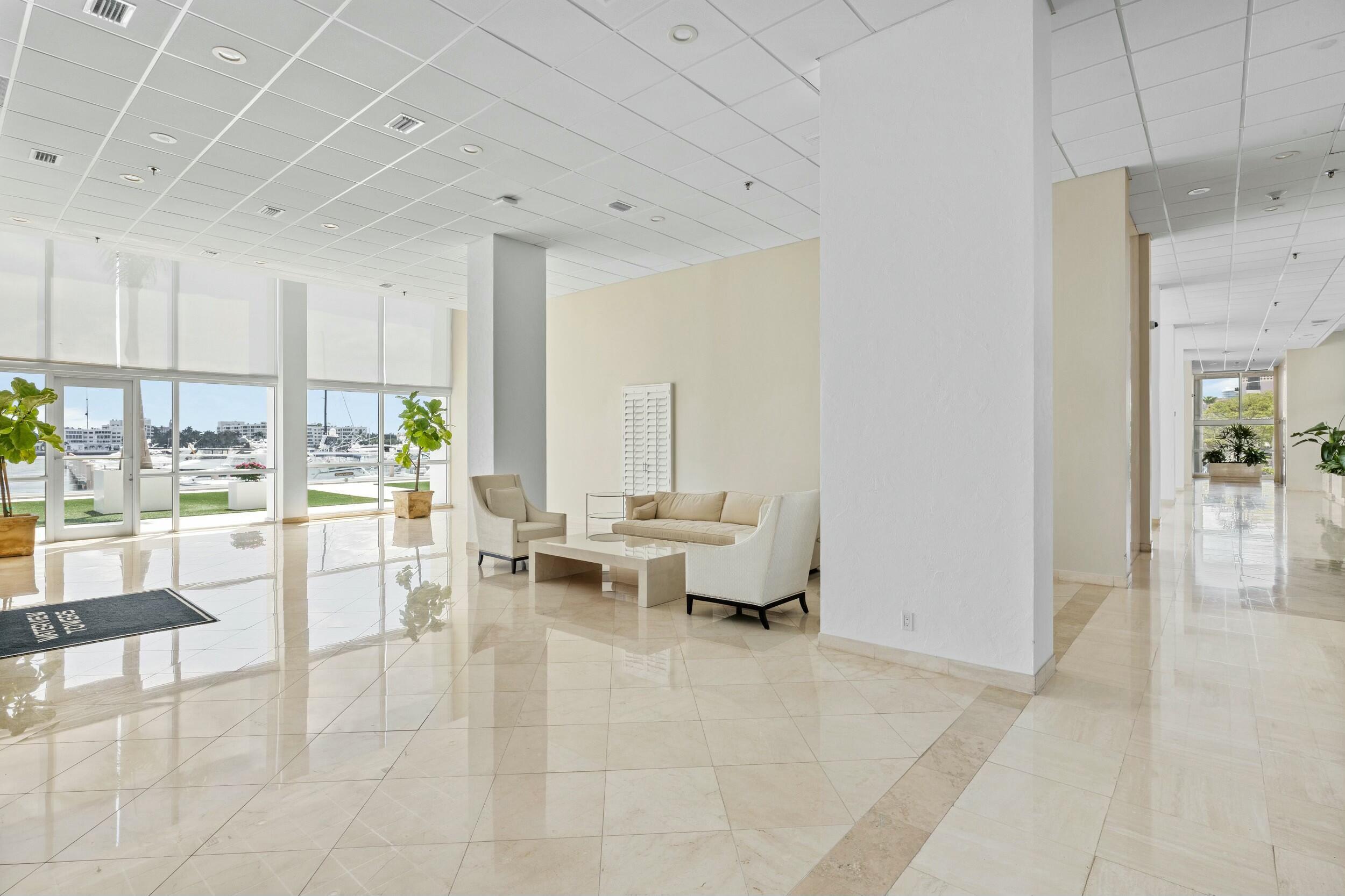 400 N Flagler #2004, West Palm Beach FL 33401