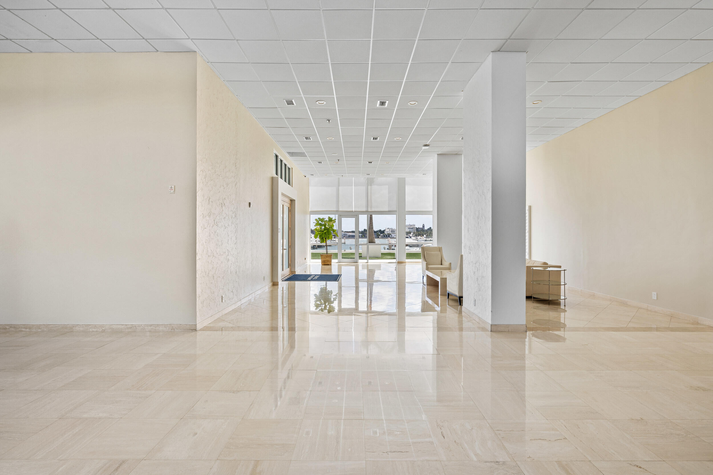 400 N Flagler #2003, West Palm Beach FL 33401