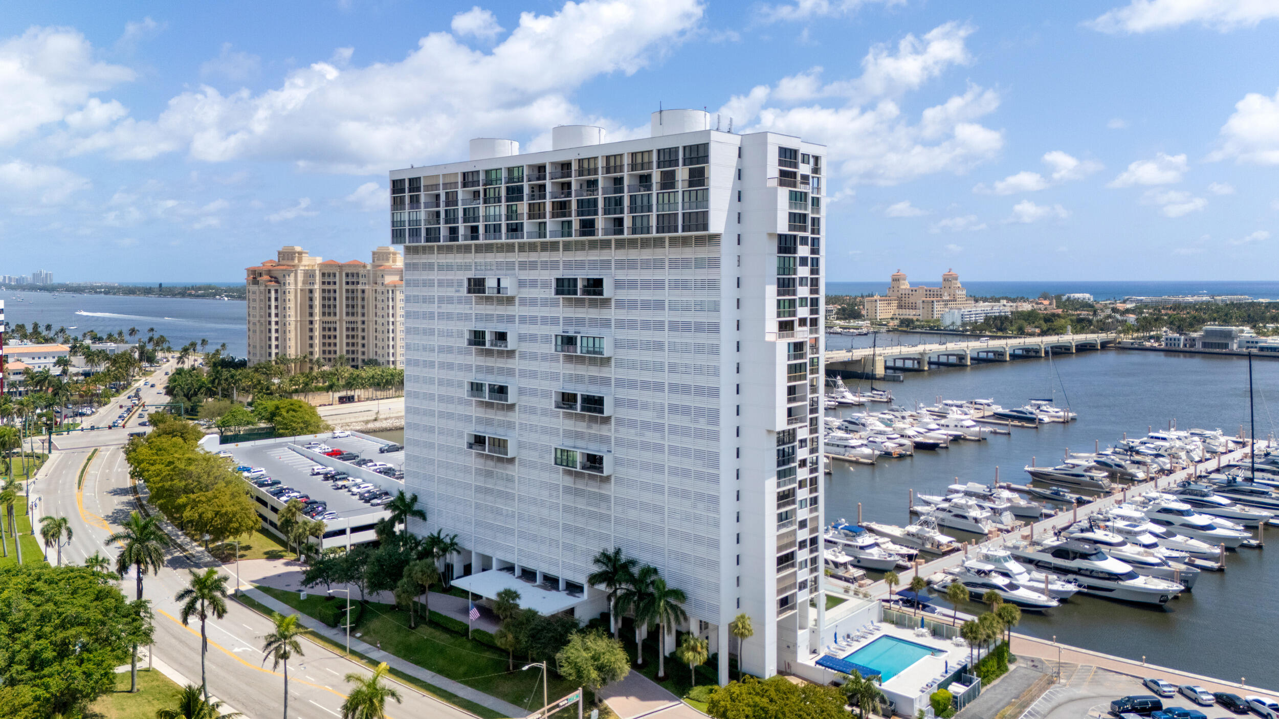400 N Flagler #2003, West Palm Beach FL 33401