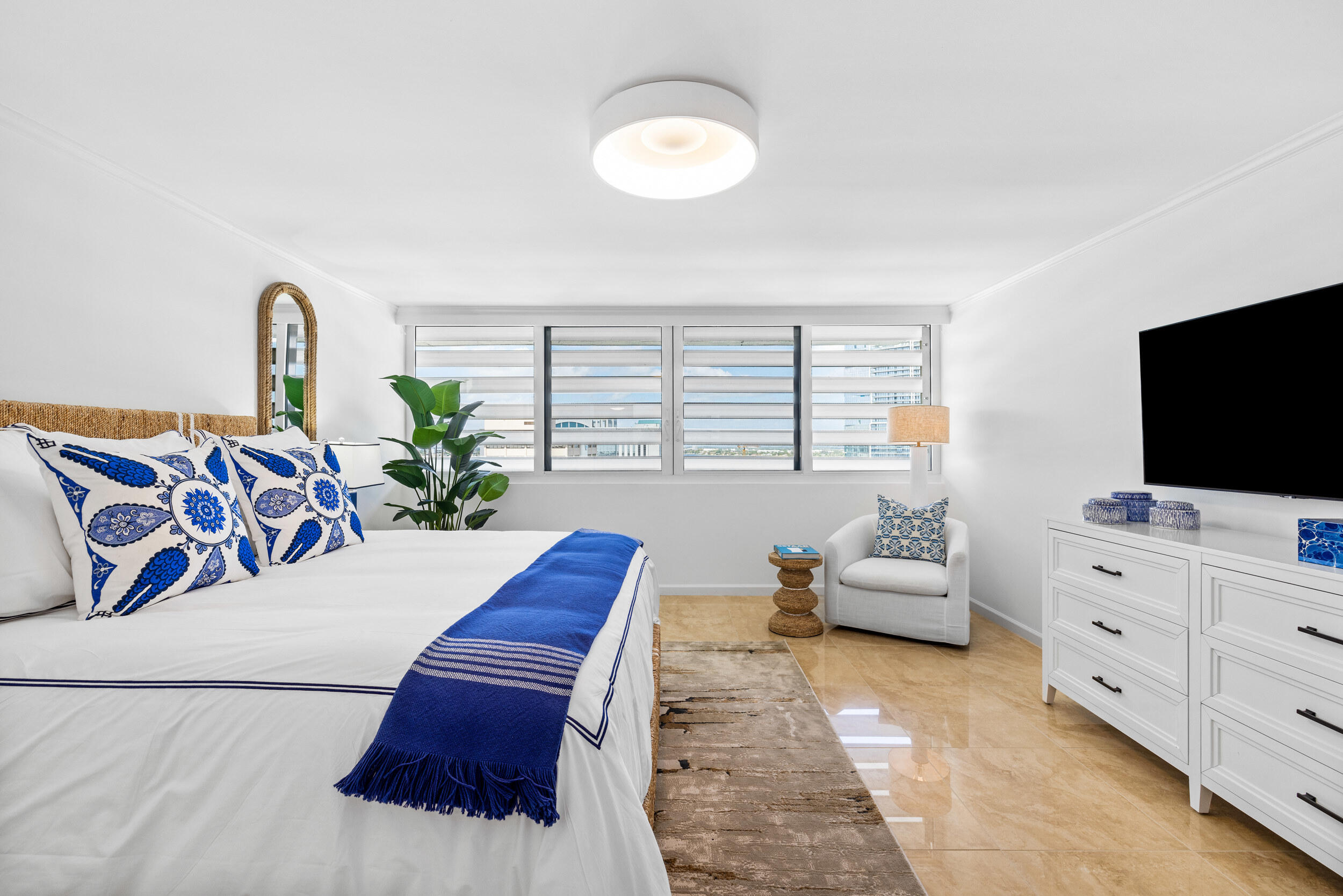 400 N Flagler #2003, West Palm Beach FL 33401