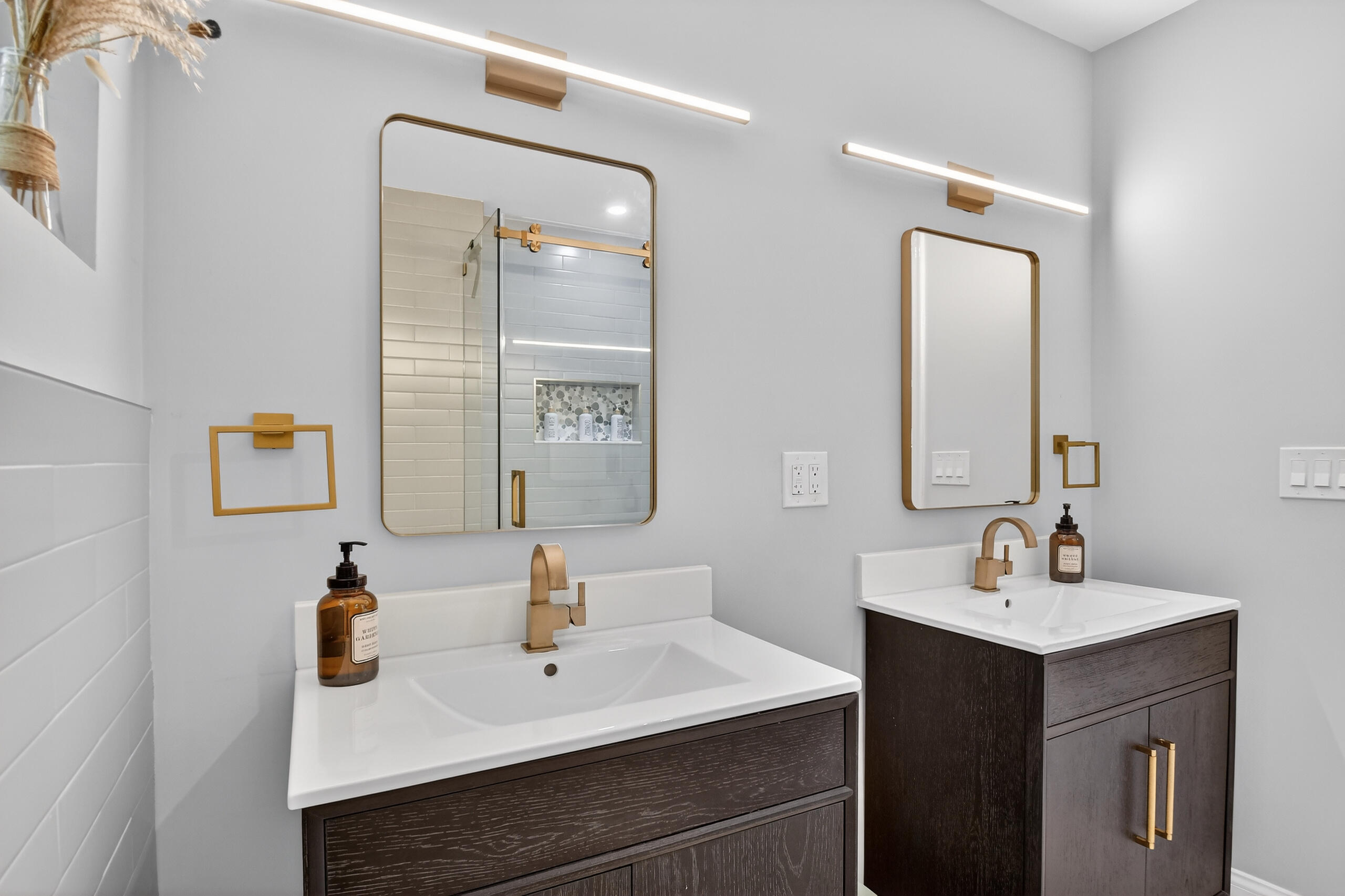 8416 Pine Tree, West Palm Beach FL 33406