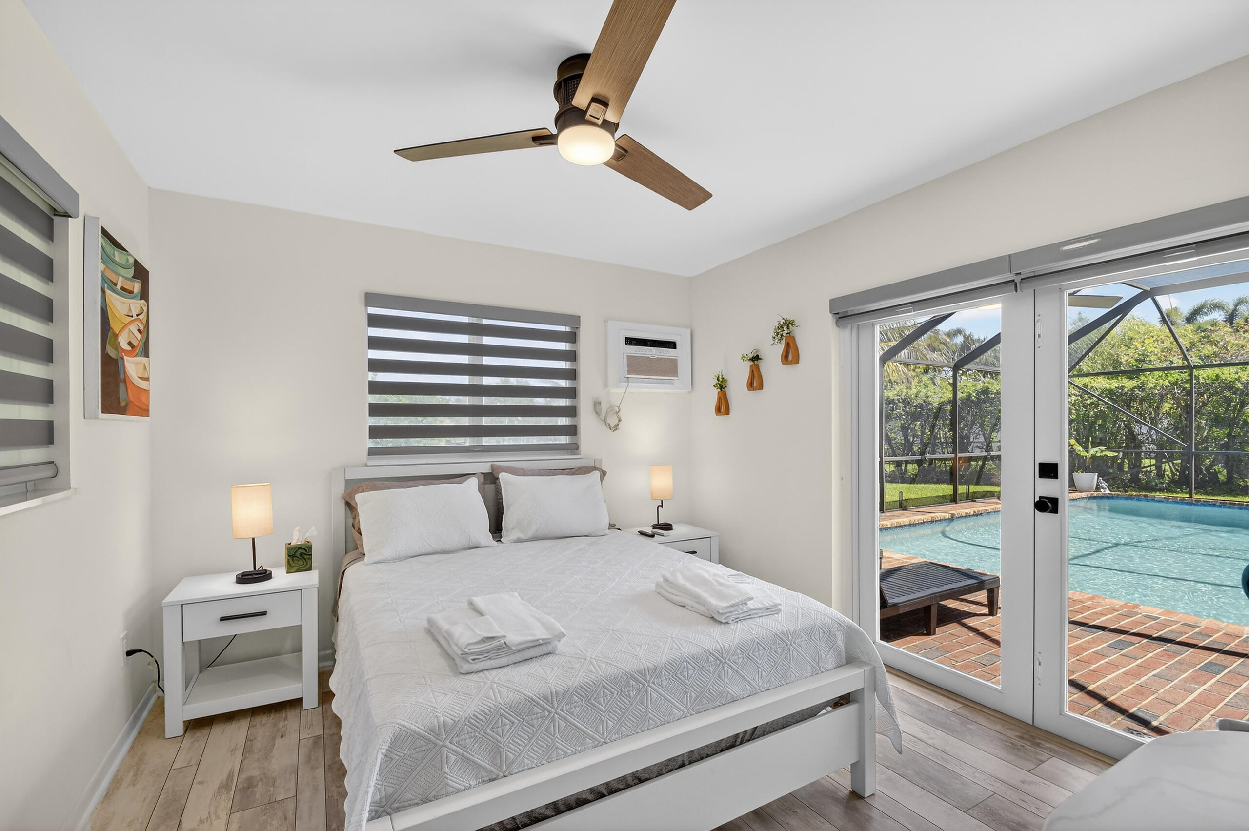 8416 Pine Tree, West Palm Beach FL 33406