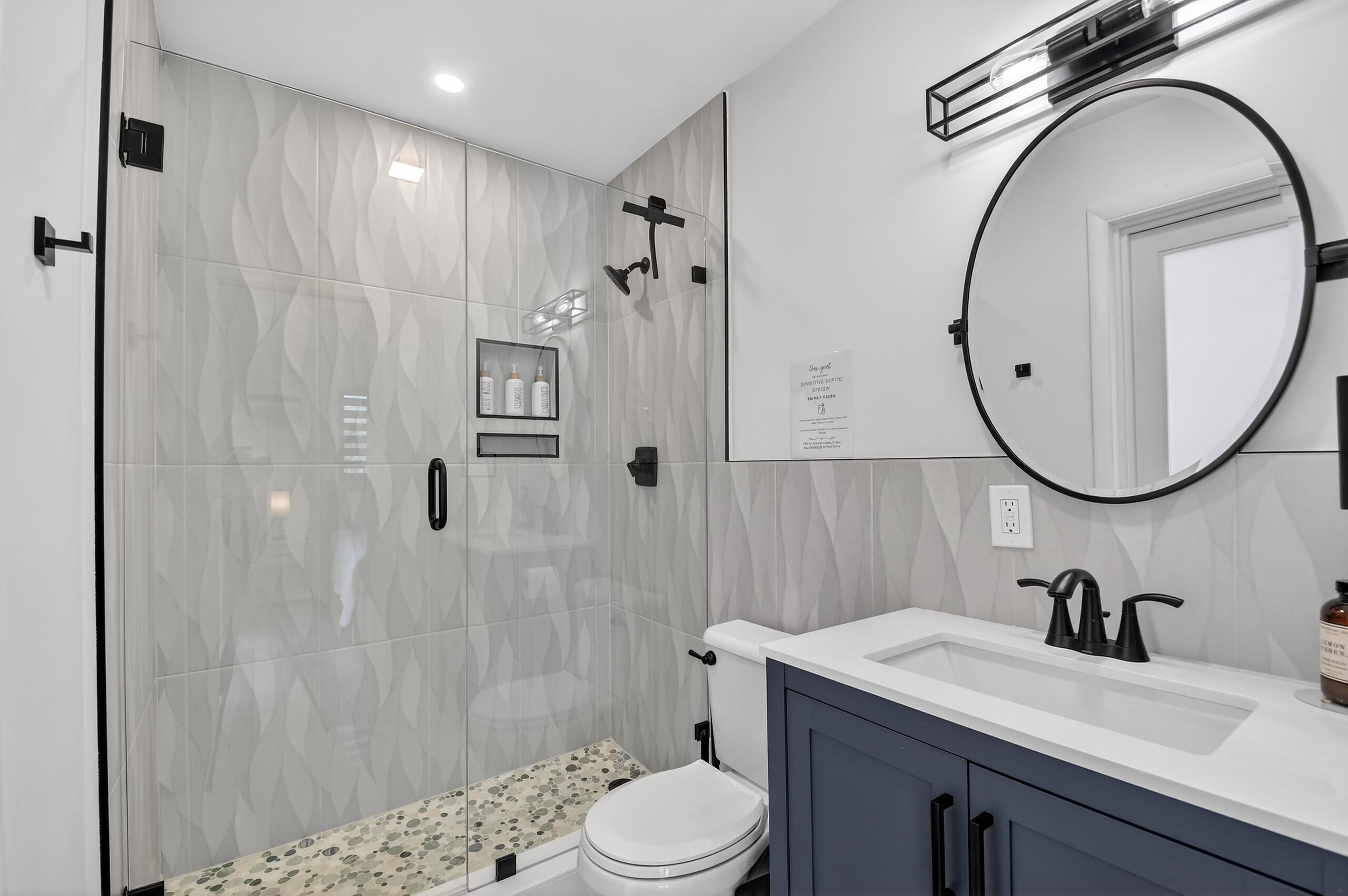 8416 Pine Tree, West Palm Beach FL 33406