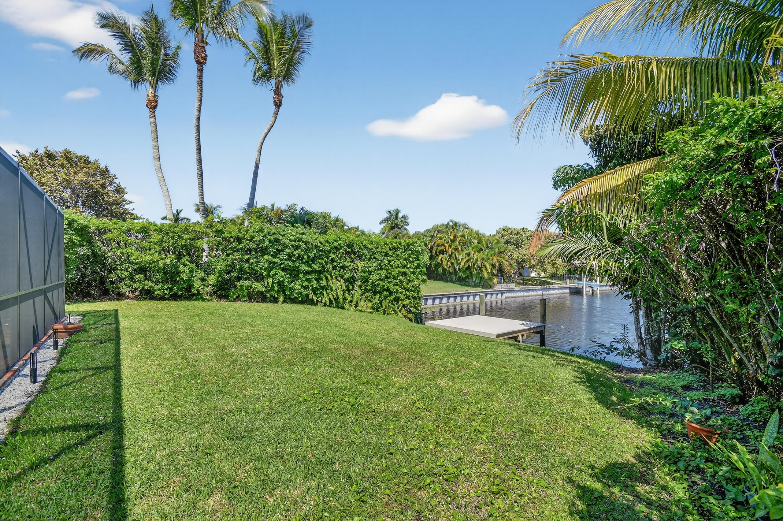 8416 Pine Tree, West Palm Beach FL 33406
