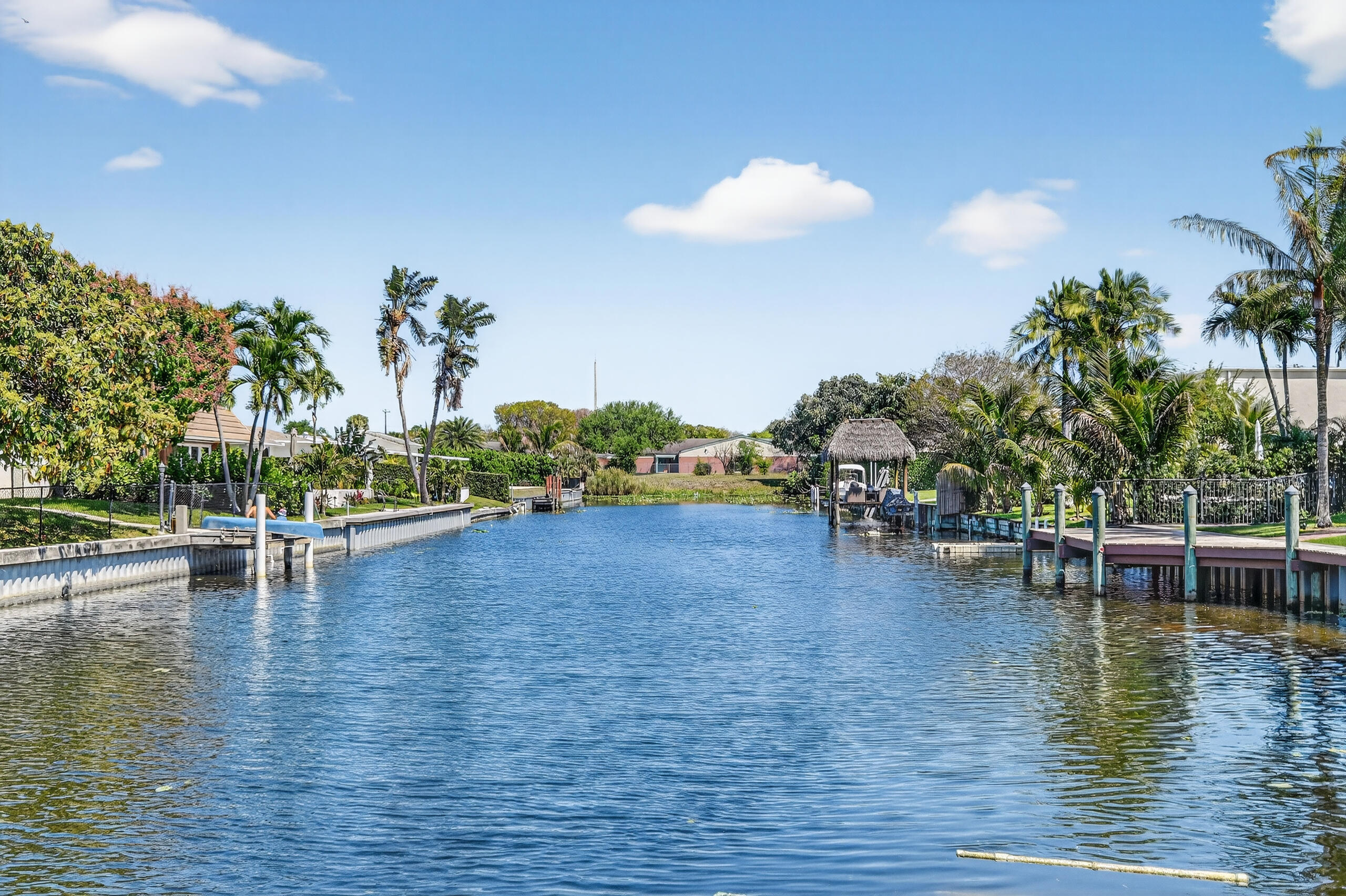 8416 Pine Tree, West Palm Beach FL 33406