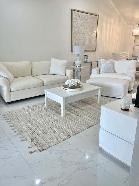 7449 Glendevon #106, Delray Beach FL 33446